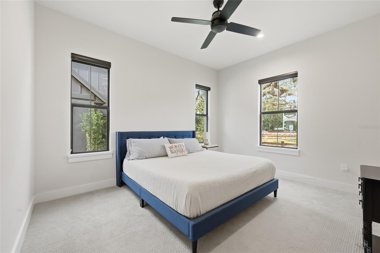 Winter Garden, Florida, 34787, United States, 5 Bedrooms Bedrooms, ,3 BathroomsBathrooms,Residential,Active,2009833