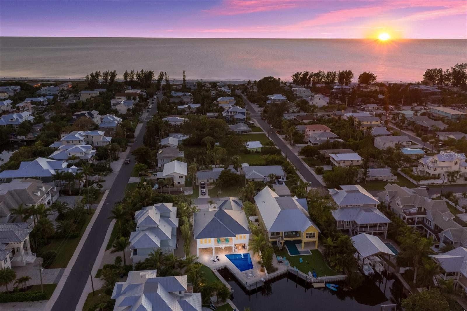 Anna Maria, Florida, 34216, United States, 4 Bedrooms Bedrooms, ,5 BathroomsBathrooms,Residential,Active,1886800