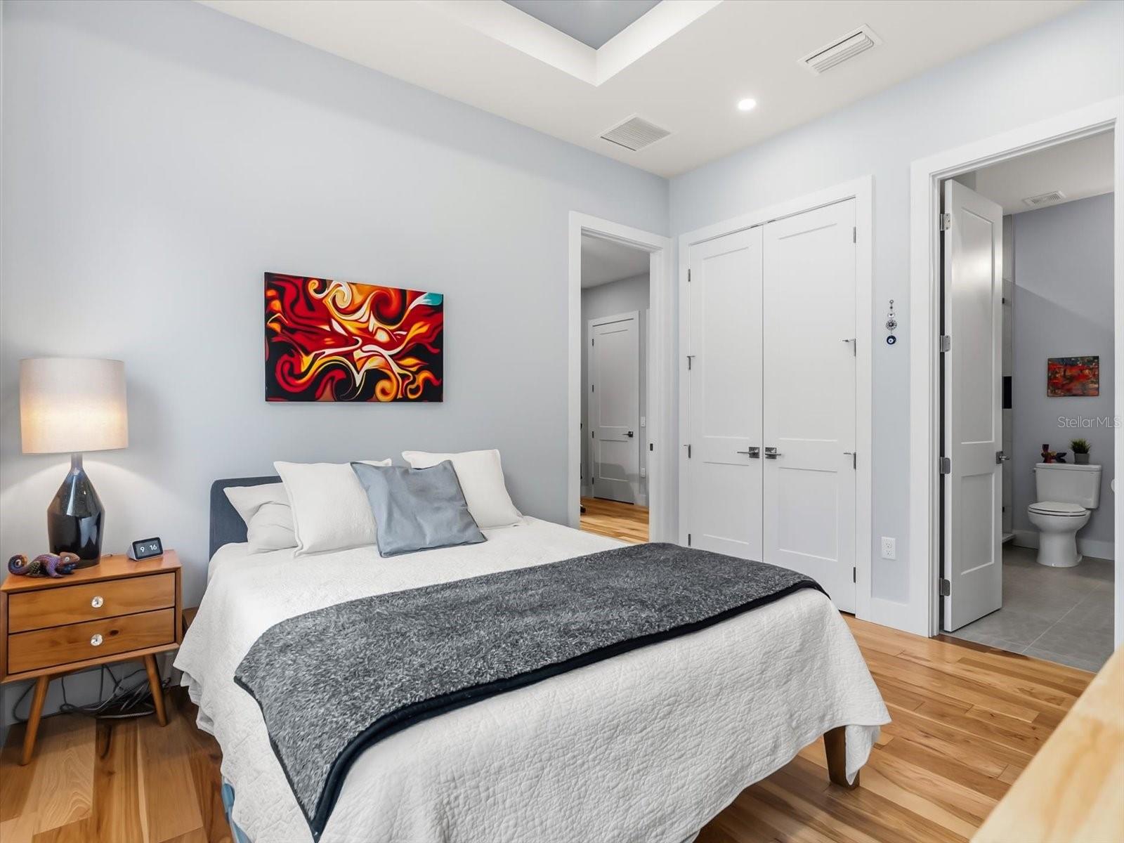 Orlando, Florida, 32801, United States, 4 Bedrooms Bedrooms, ,3 BathroomsBathrooms,Residential,Active,1972164