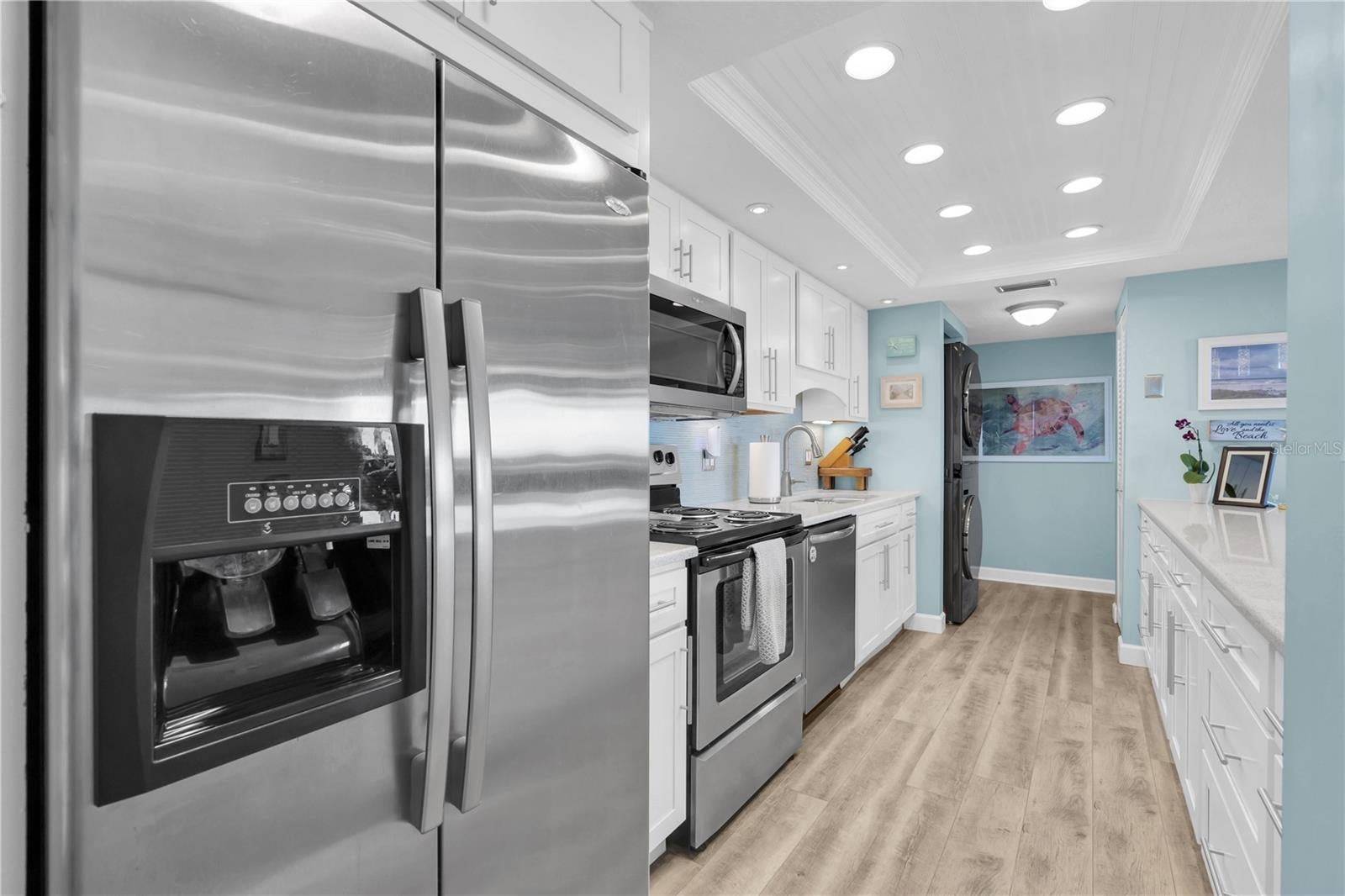 Treasure Island, Florida, 33706, United States, ,2 BathroomsBathrooms,Residential,Active,1749239