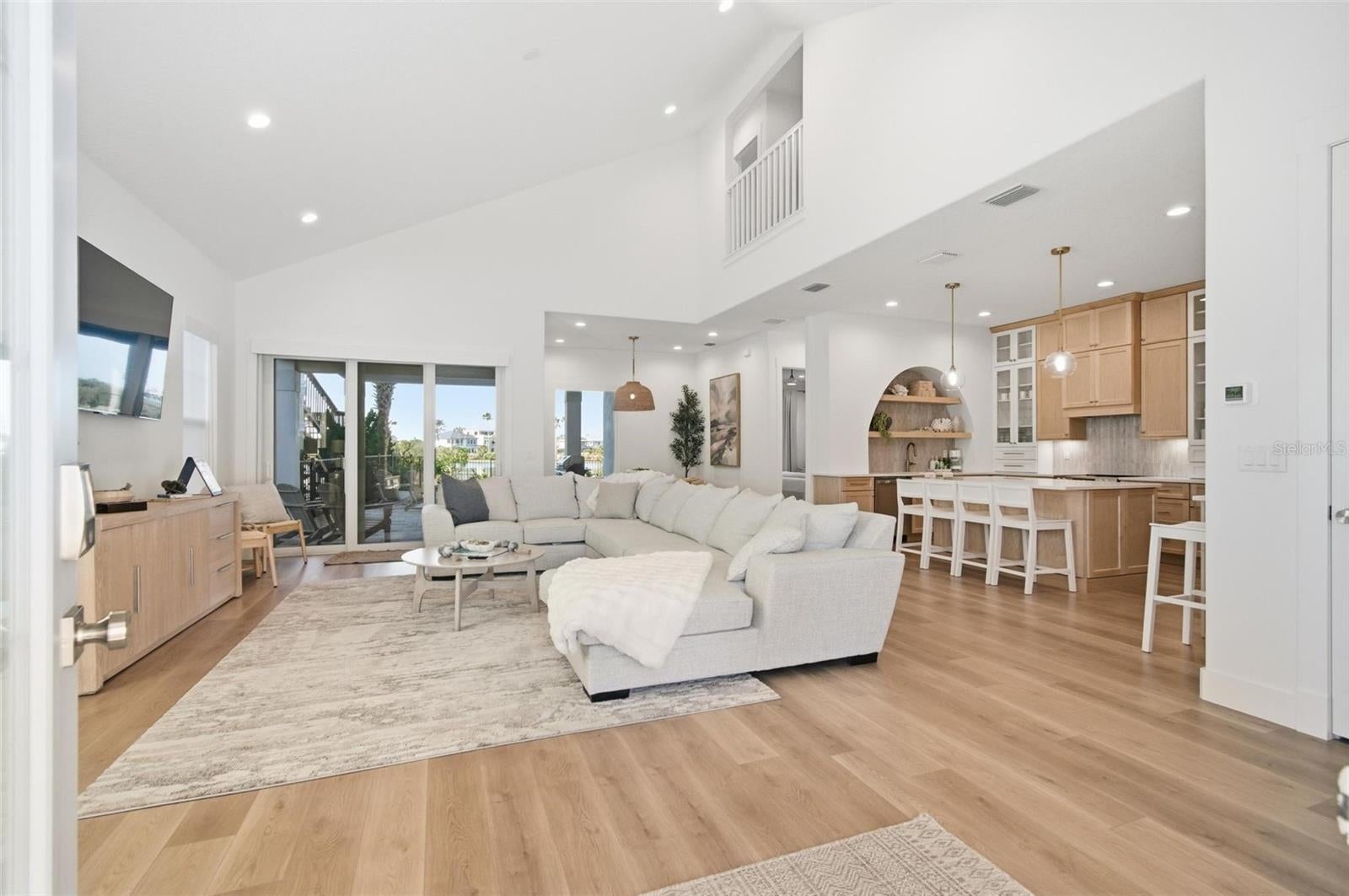 Palm Coast, Florida, 32137, United States, 5 Bedrooms Bedrooms, ,5 BathroomsBathrooms,Residential,Active,2006858