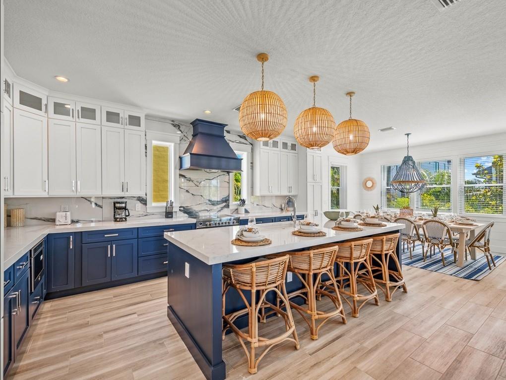 Sarasota, Florida, 34236, United States, 8 Bedrooms Bedrooms, ,10 BathroomsBathrooms,Residential,Active,2044131