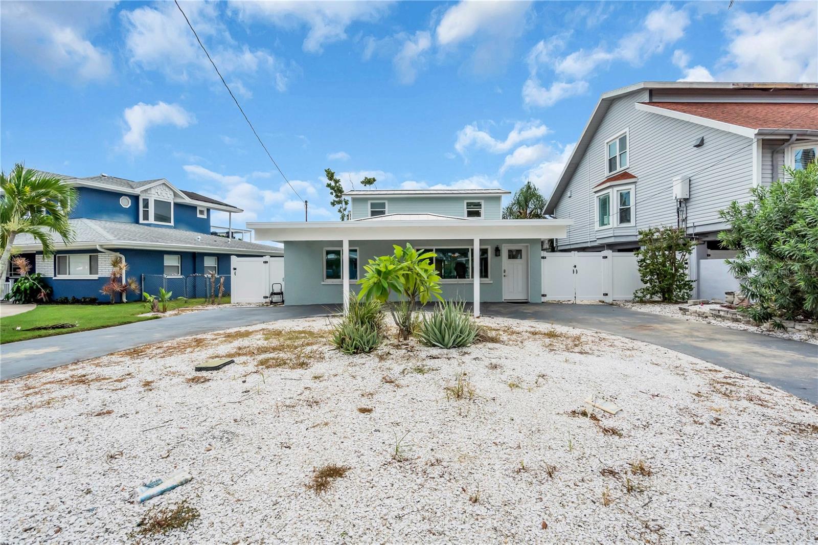 Indian Rocks Beach, Florida, 33785, United States, 3 Bedrooms Bedrooms, ,3 BathroomsBathrooms,Residential,Active,1945092