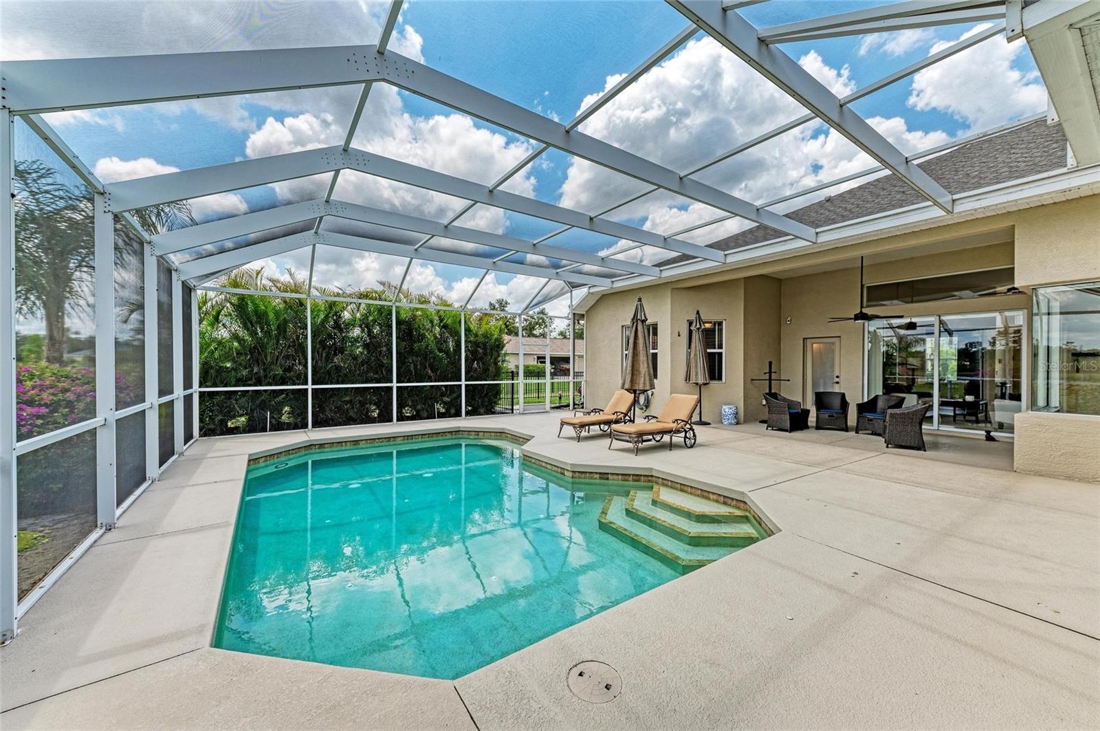 Bradenton, Florida, 34202, United States, 4 Bedrooms Bedrooms, ,4 BathroomsBathrooms,Residential,Active,1801045