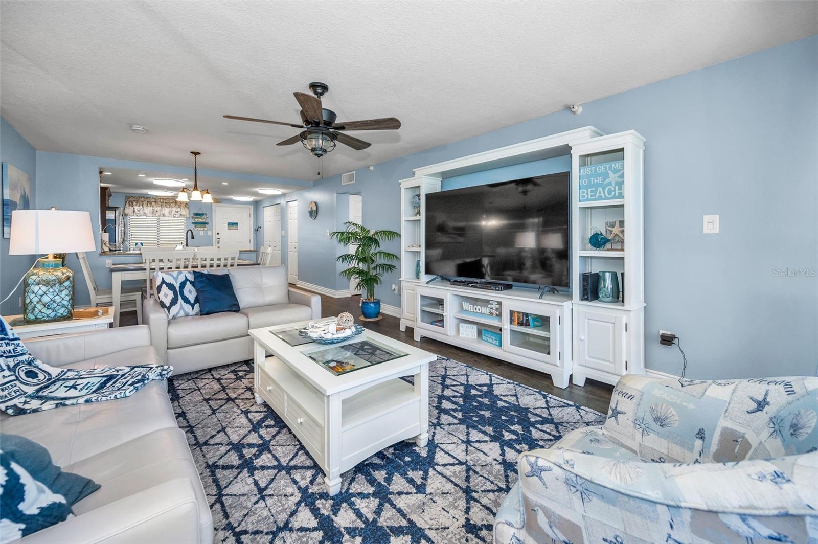 Madeira Beach, Florida, 33708, United States, 2 Bedrooms Bedrooms, ,2 BathroomsBathrooms,Residential,Active,1945844