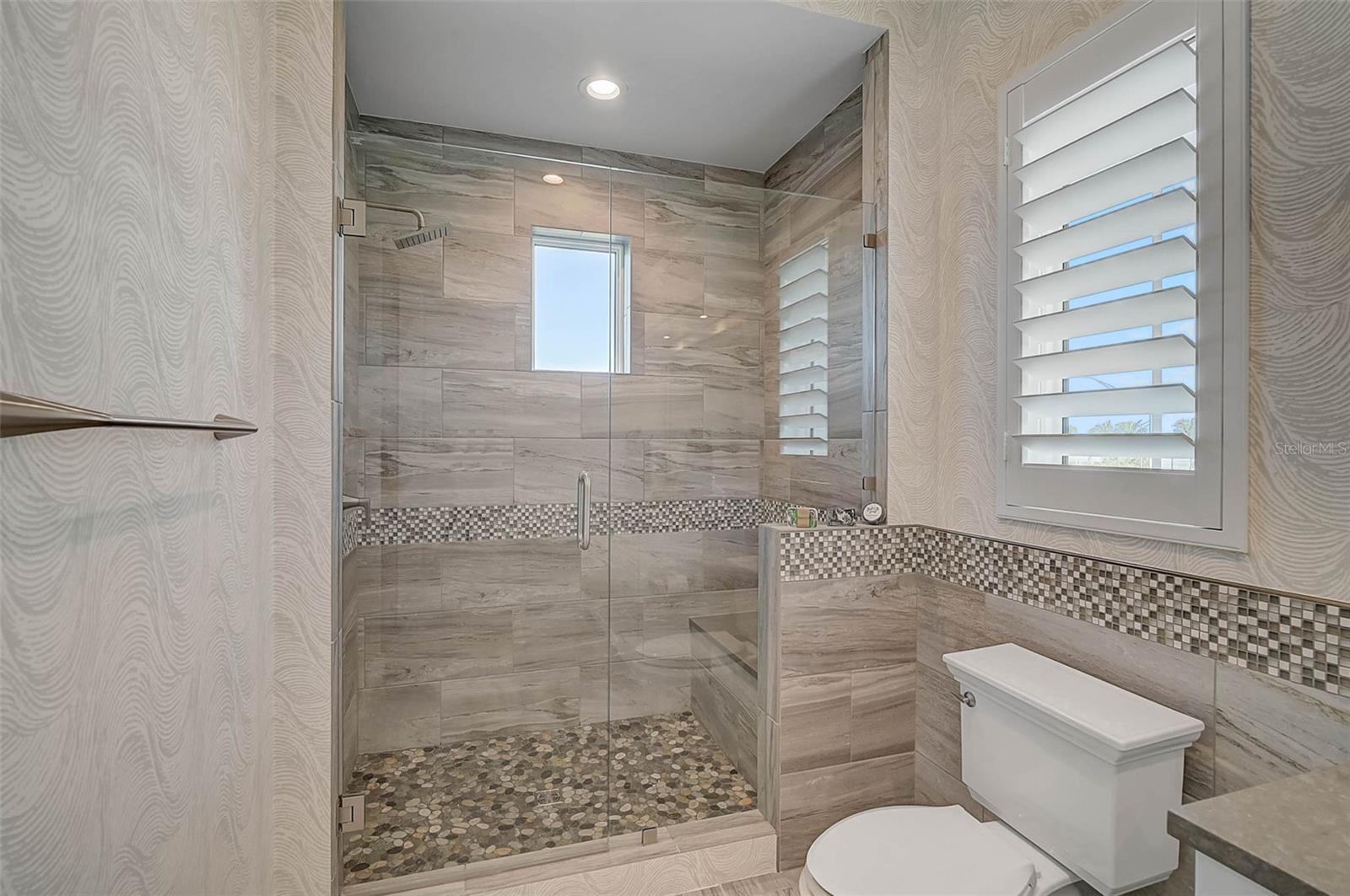 Sarasota, Florida, 34236, United States, 5 Bedrooms Bedrooms, ,6 BathroomsBathrooms,Residential,Active,1972132