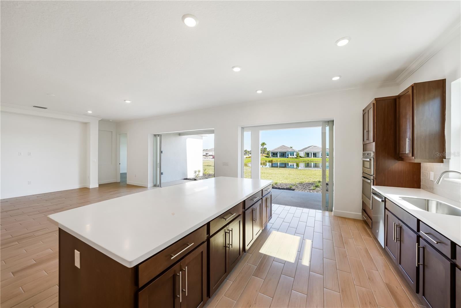 Sarasota, Florida, 34241, United States, 4 Bedrooms Bedrooms, ,3 BathroomsBathrooms,Residential,Active,1990635