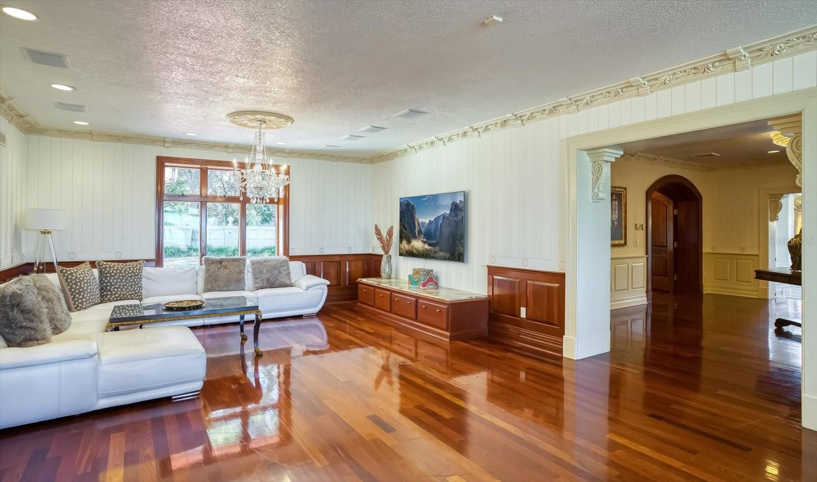 Clearwater, Florida, 33756, United States, 10 Bedrooms Bedrooms, ,11 BathroomsBathrooms,Residential,Active,1738489