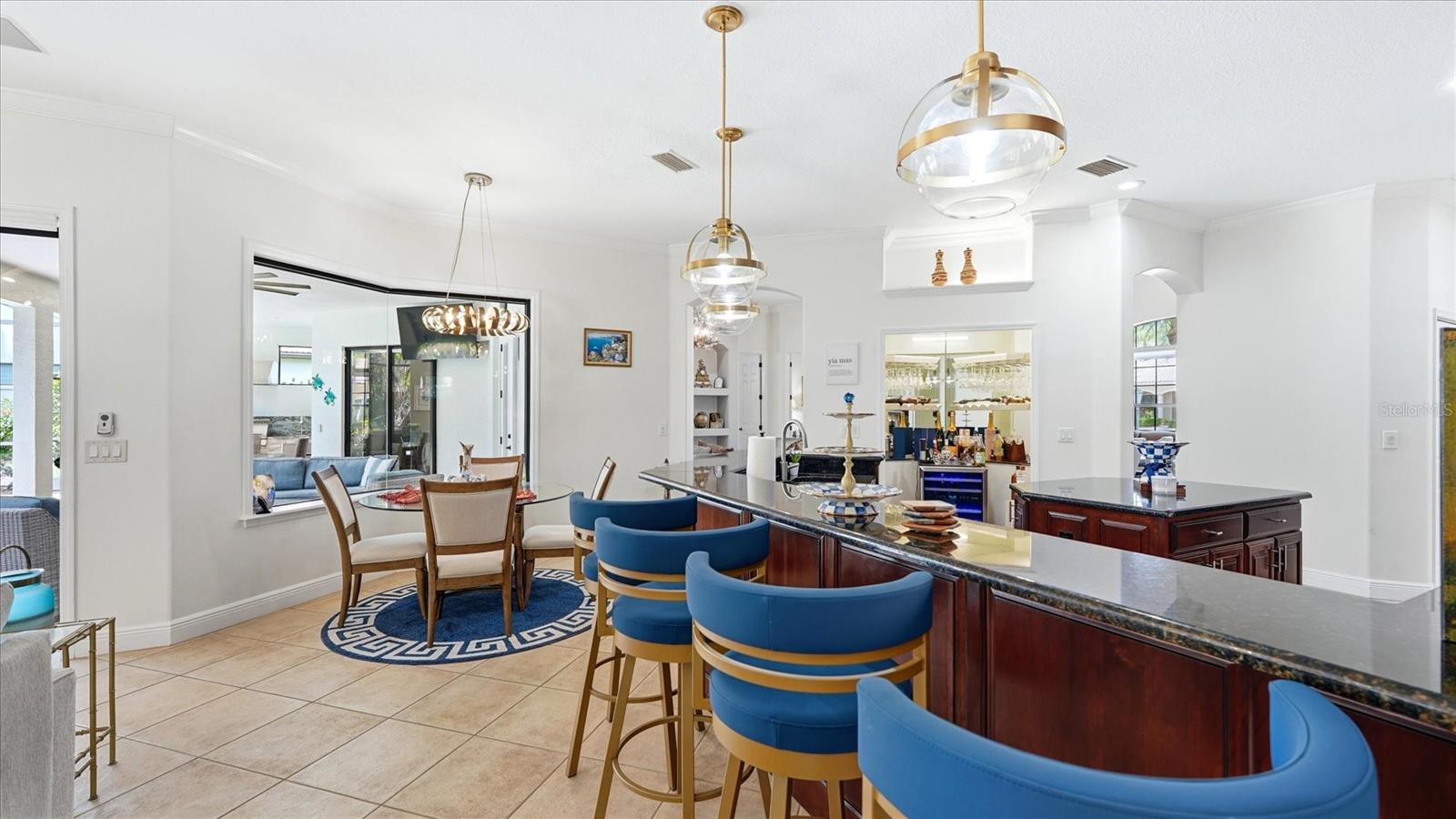 Sarasota, Florida, 34240, United States, 5 Bedrooms Bedrooms, ,4 BathroomsBathrooms,Residential,Active,2051990