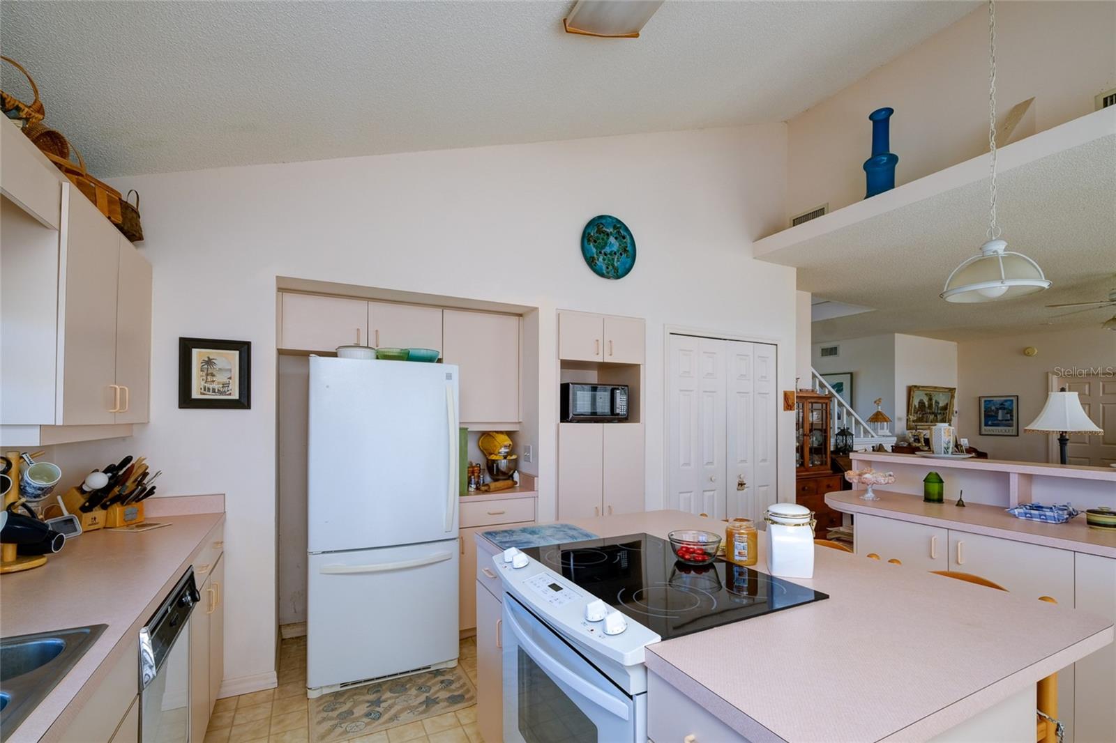 Terra Ceia, Florida, 34250, United States, 3 Bedrooms Bedrooms, ,3 BathroomsBathrooms,Residential,Active,1704246