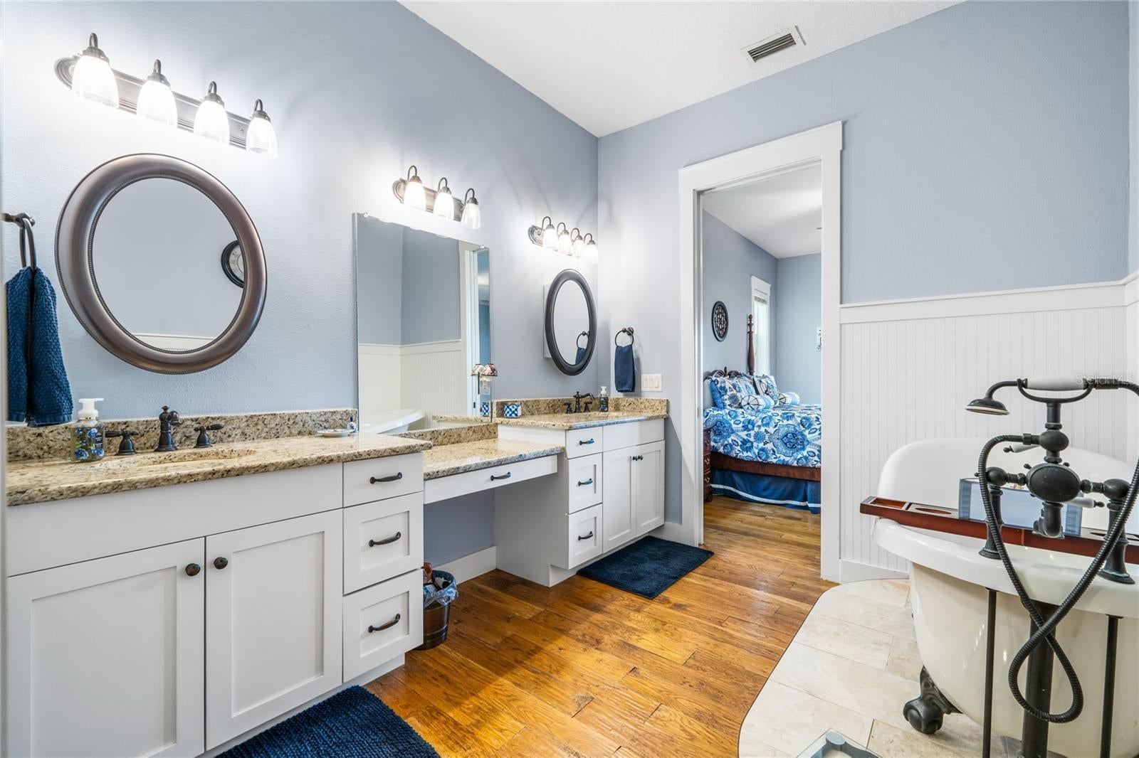 Umatilla, Florida, 32784, United States, 4 Bedrooms Bedrooms, ,4 BathroomsBathrooms,Residential,Active,1859381