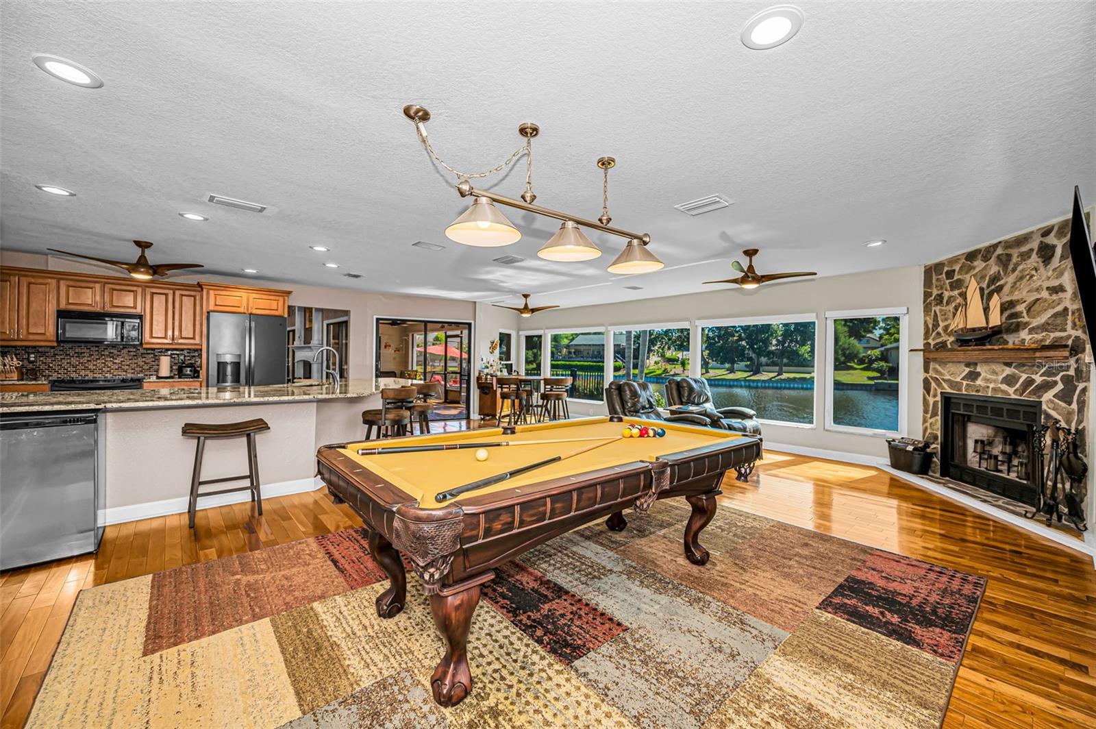 Palm Harbor, Florida, 34683, United States, 4 Bedrooms Bedrooms, ,4 BathroomsBathrooms,Residential,Active,2036020