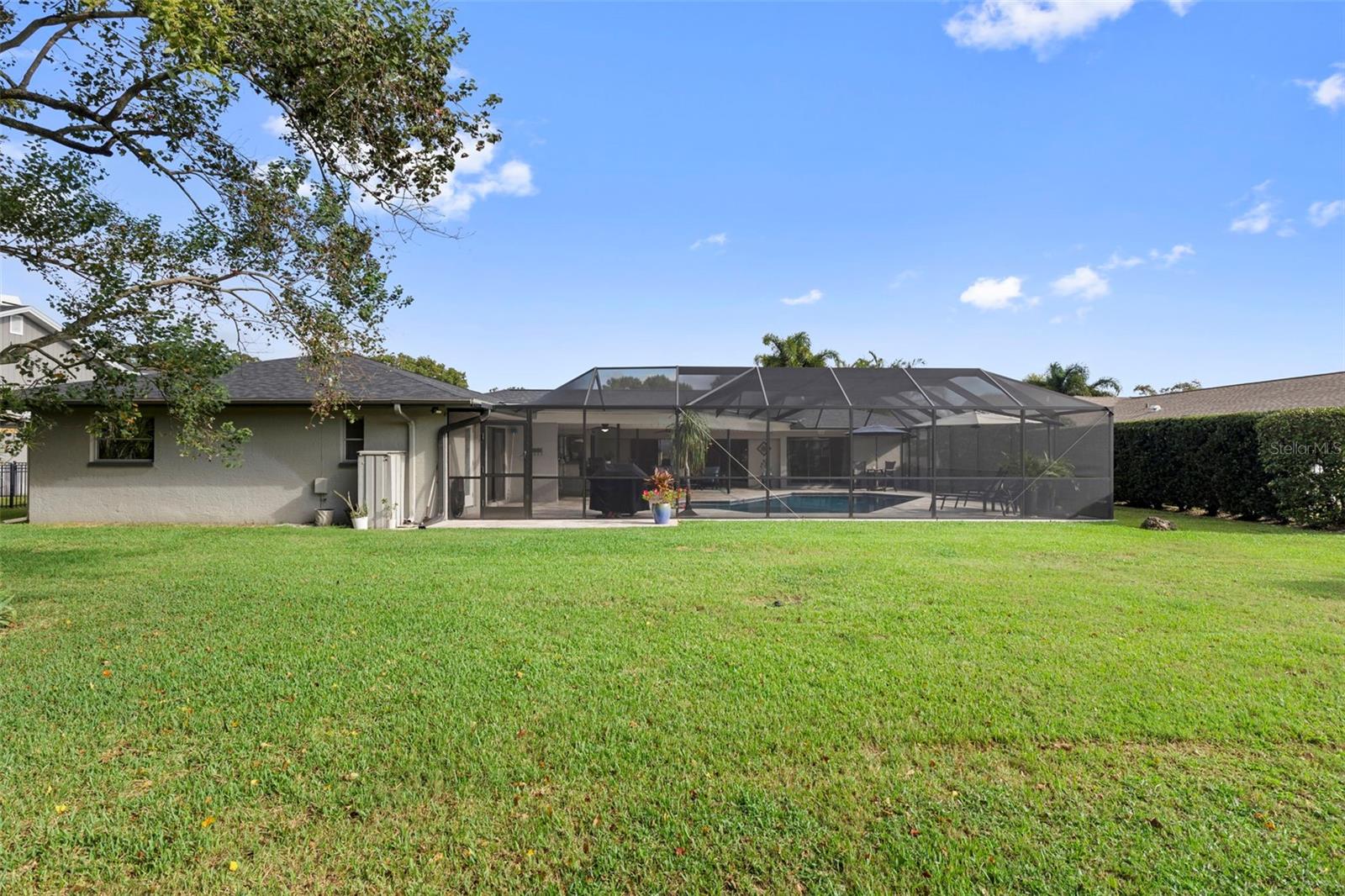 Clearwater, Florida, 33761, United States, 5 Bedrooms Bedrooms, ,3 BathroomsBathrooms,Residential,Active,1953689