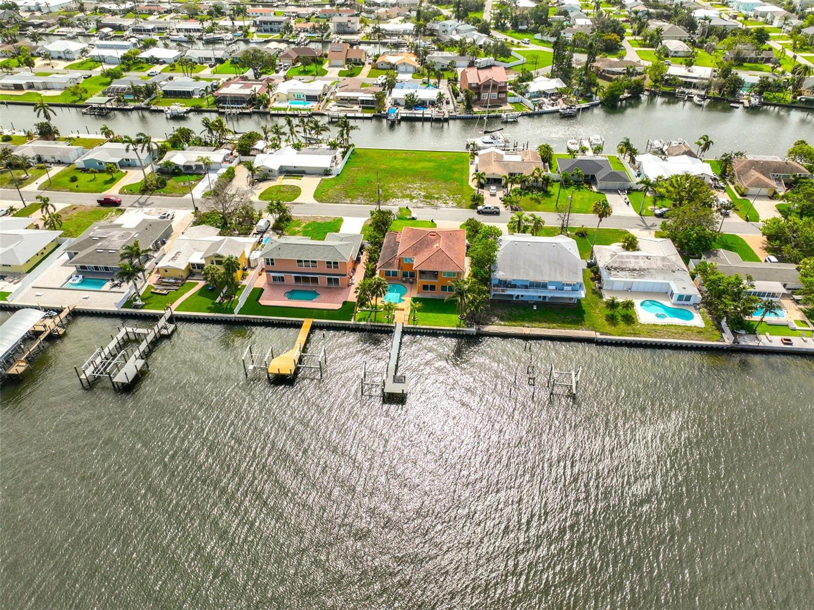 Palmetto, Florida, 34221, United States, 3 Bedrooms Bedrooms, ,3 BathroomsBathrooms,Residential,Active,1990654