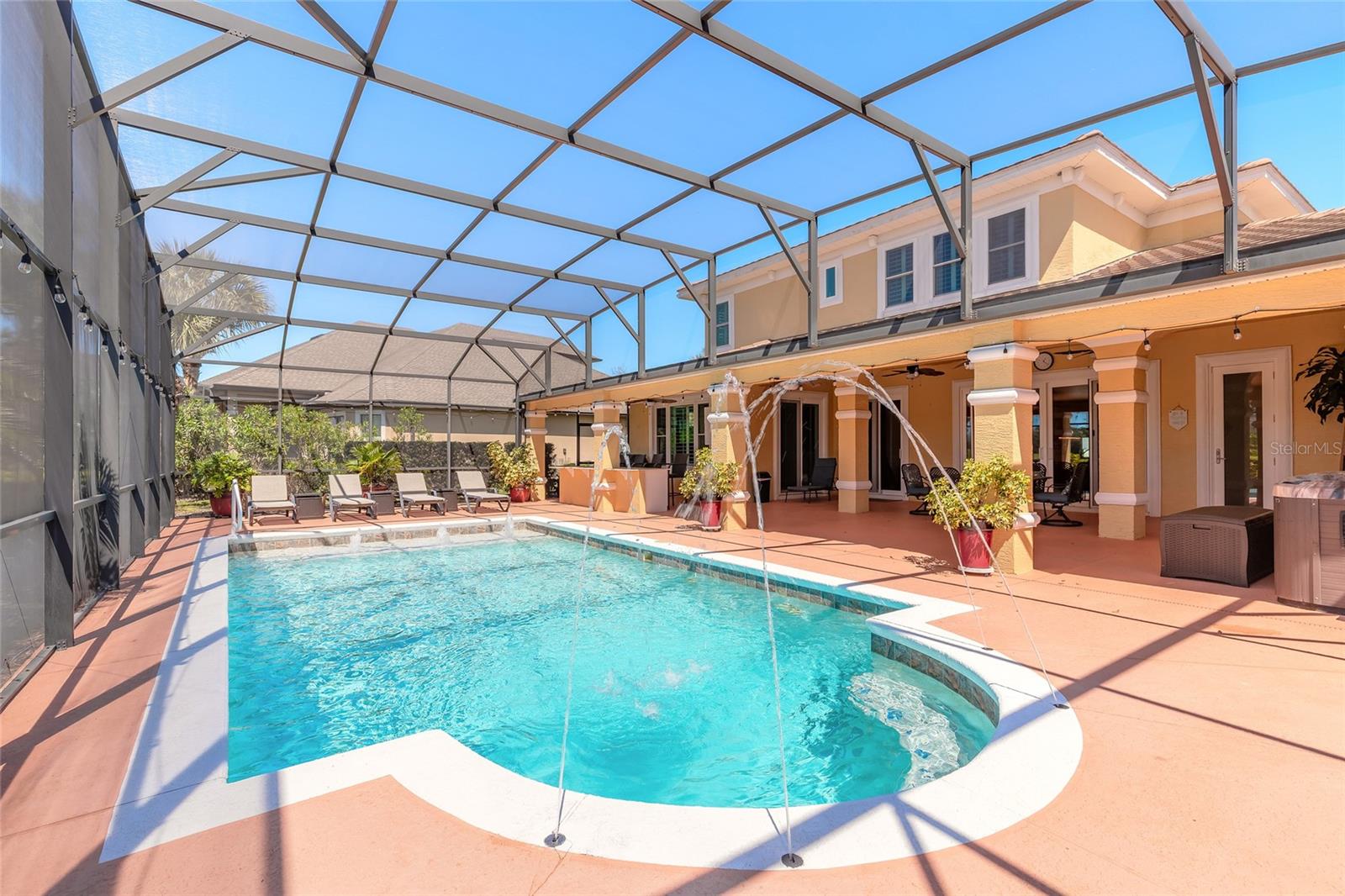 Daytona Beach, Florida, 32124, United States, 5 Bedrooms Bedrooms, ,4 BathroomsBathrooms,Residential,Active,1945086