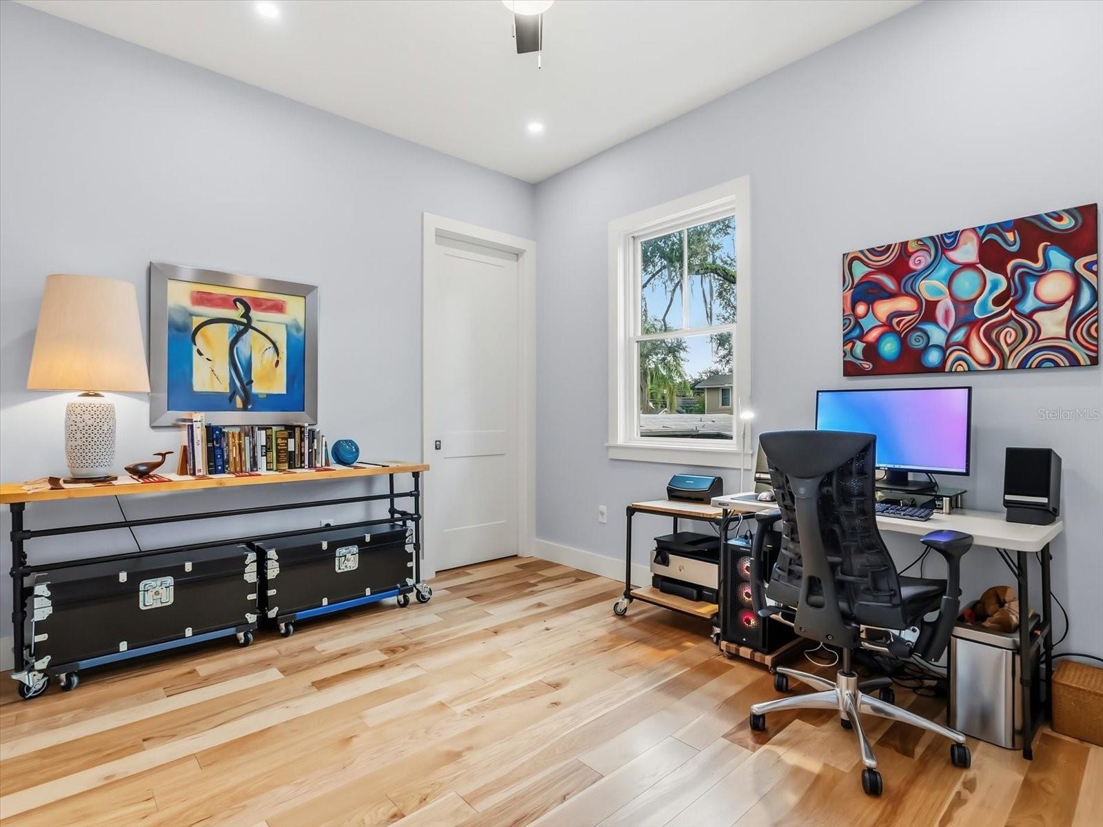 Orlando, Florida, 32801, United States, 4 Bedrooms Bedrooms, ,3 BathroomsBathrooms,Residential,Active,1972164