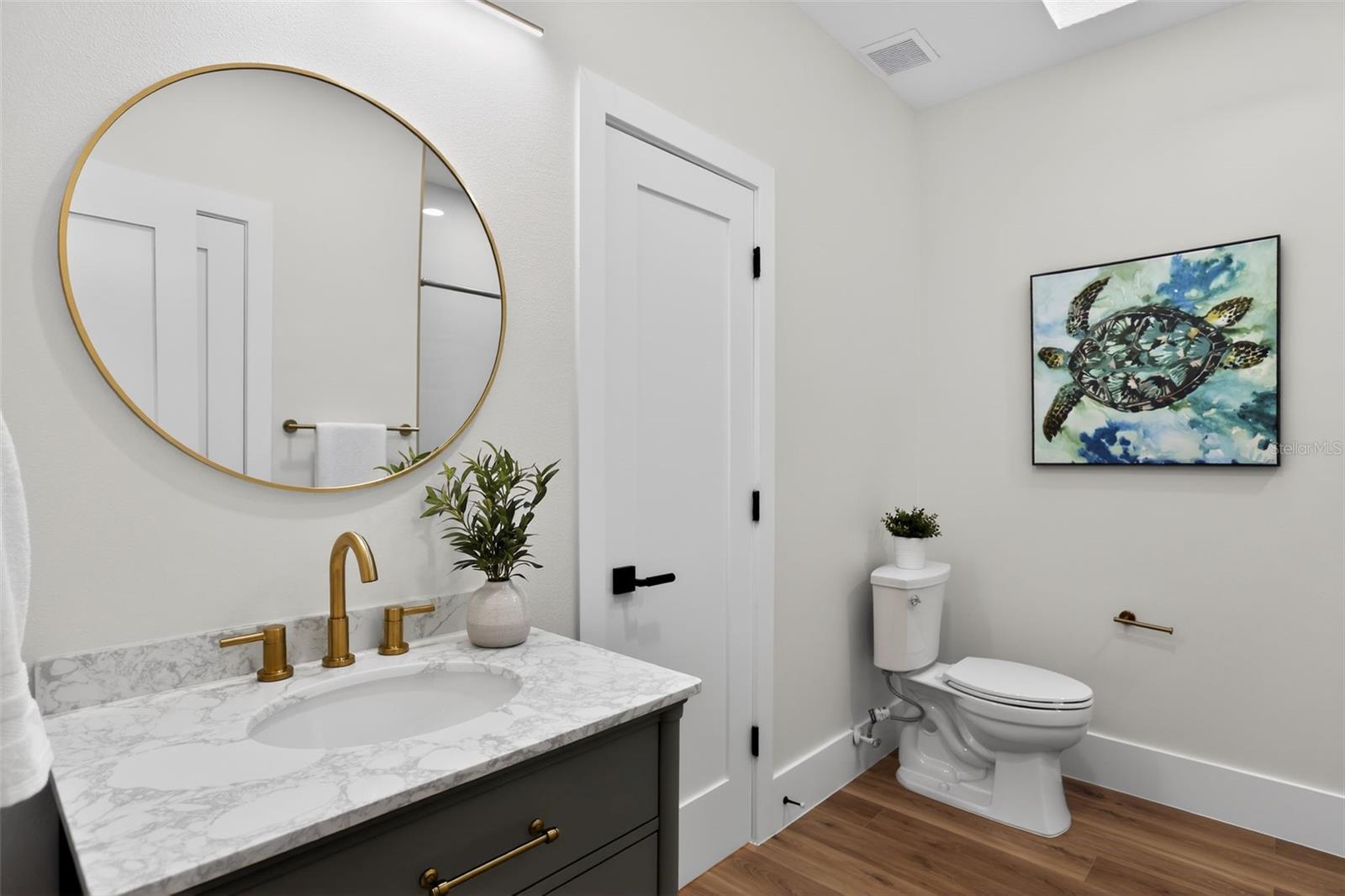 Winter Springs, Florida, 32708, United States, 5 Bedrooms Bedrooms, ,5 BathroomsBathrooms,Residential,Active,2006960