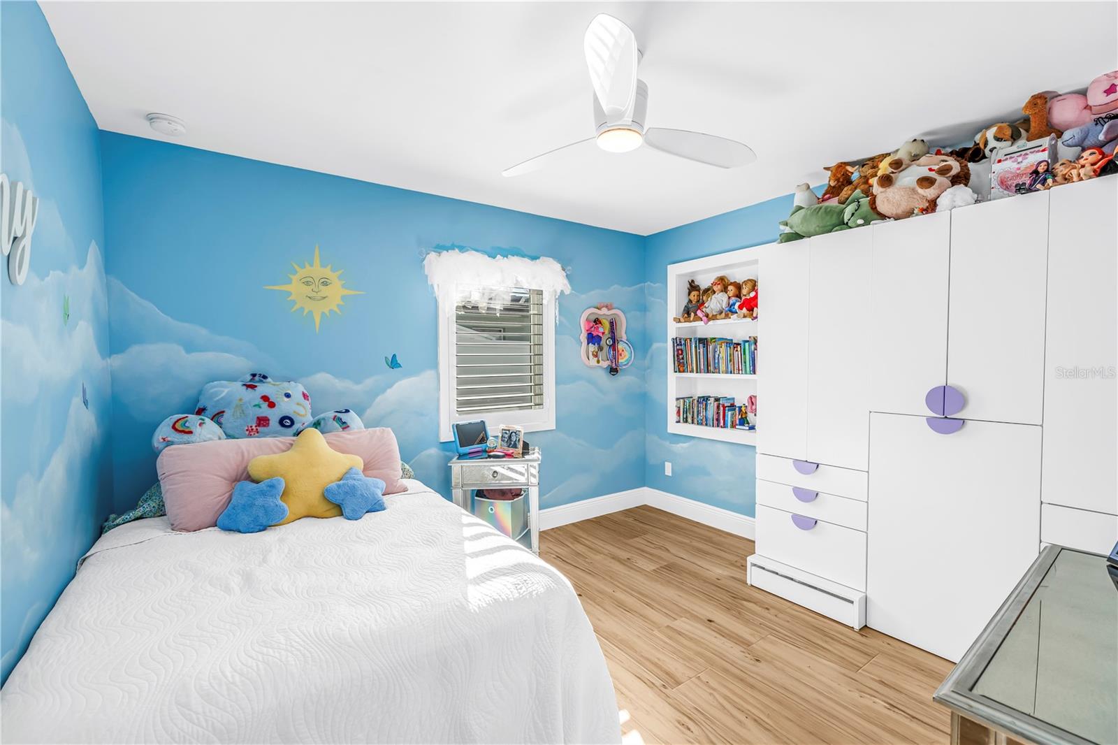 St Petersburg, Florida, 33704, United States, 4 Bedrooms Bedrooms, ,3 BathroomsBathrooms,Residential,Active,2009411