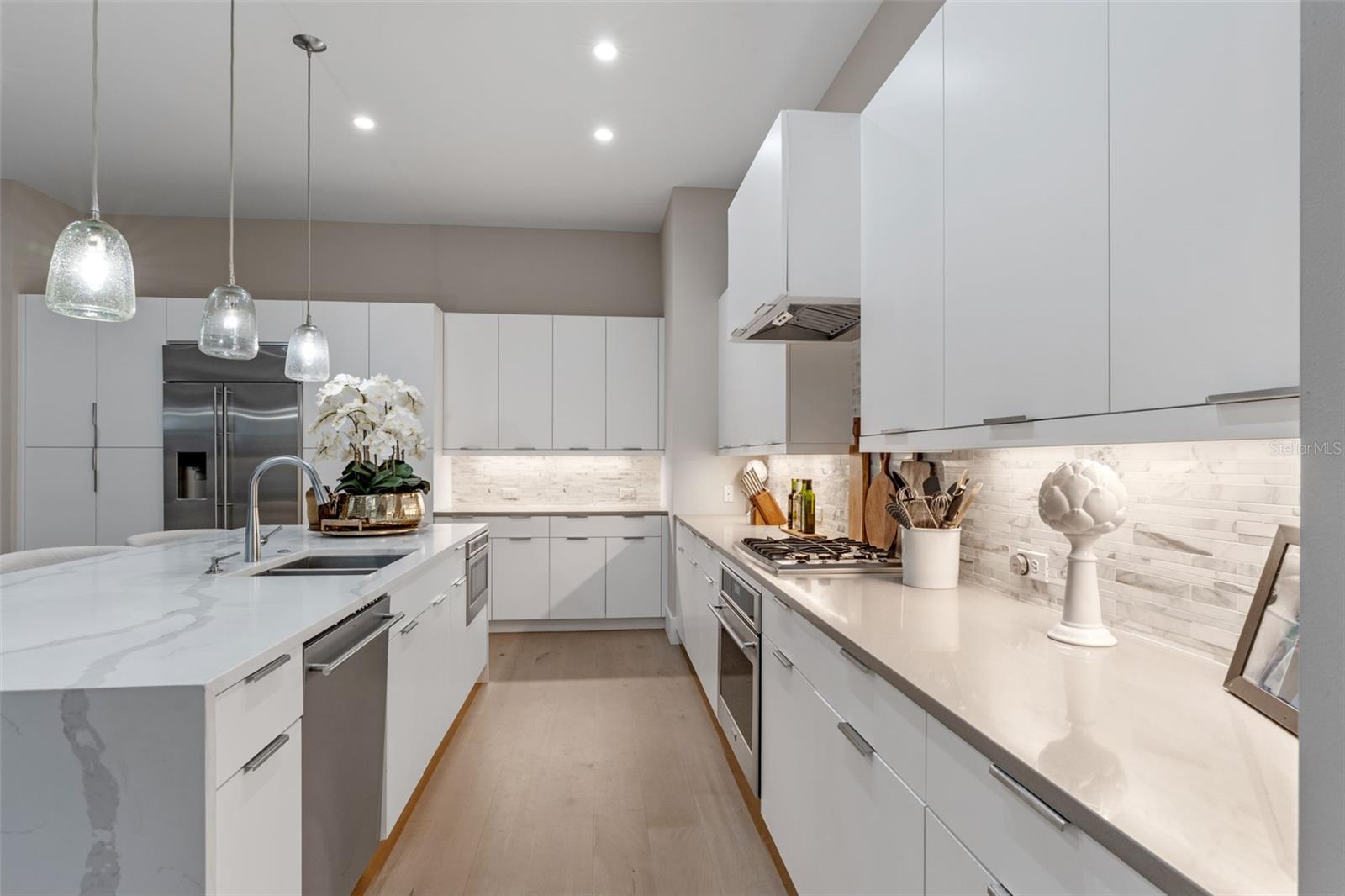 Winter Park, Florida, 32789, United States, 3 Bedrooms Bedrooms, ,4 BathroomsBathrooms,Residential,Active,1884859