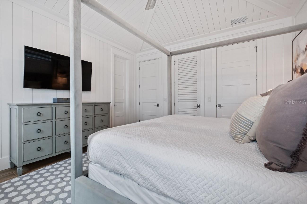 Anna Maria, Florida, 34216, United States, 6 Bedrooms Bedrooms, ,7 BathroomsBathrooms,Residential,Active,1988729