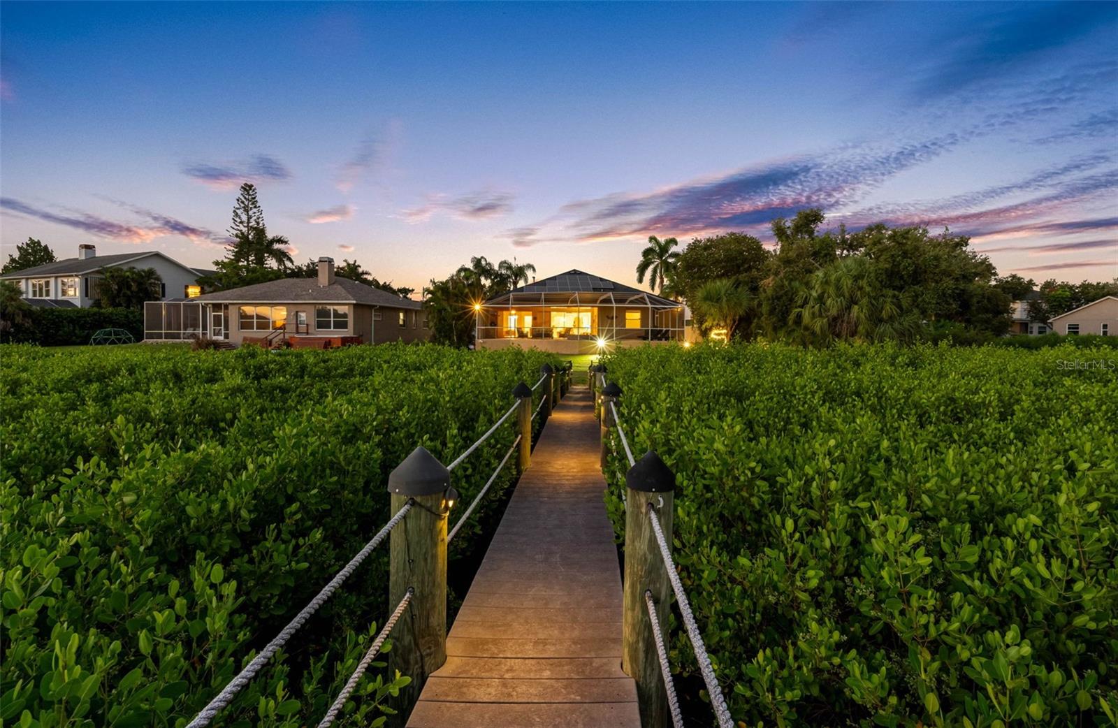 Oldsmar, Florida, 34677, United States, 4 Bedrooms Bedrooms, ,3 BathroomsBathrooms,Residential,Active,1933884