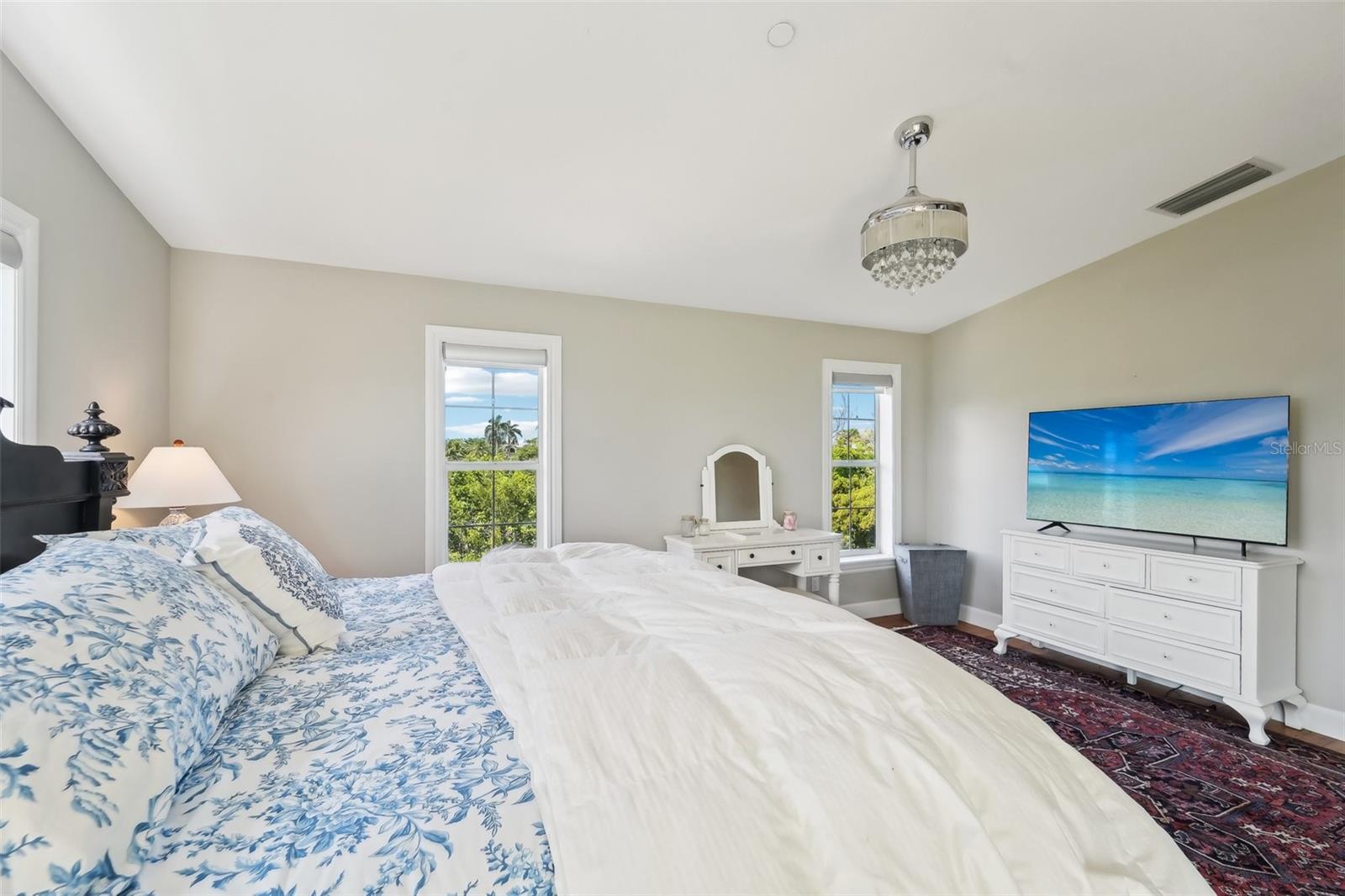 Longboat Key, Florida, 34228, United States, 3 Bedrooms Bedrooms, ,3 BathroomsBathrooms,Residential,Active,1993956