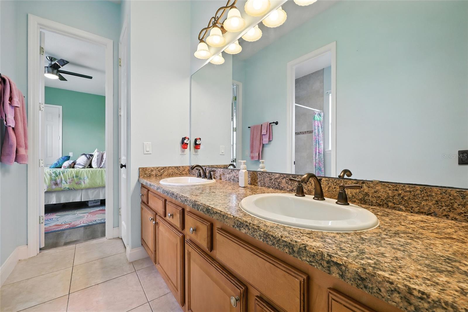 Mount Dora, Florida, 32757, United States, 6 Bedrooms Bedrooms, ,4 BathroomsBathrooms,Residential,Active,1920256