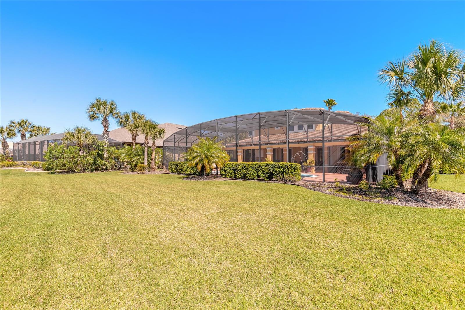 Daytona Beach, Florida, 32124, United States, 5 Bedrooms Bedrooms, ,4 BathroomsBathrooms,Residential,Active,1945086