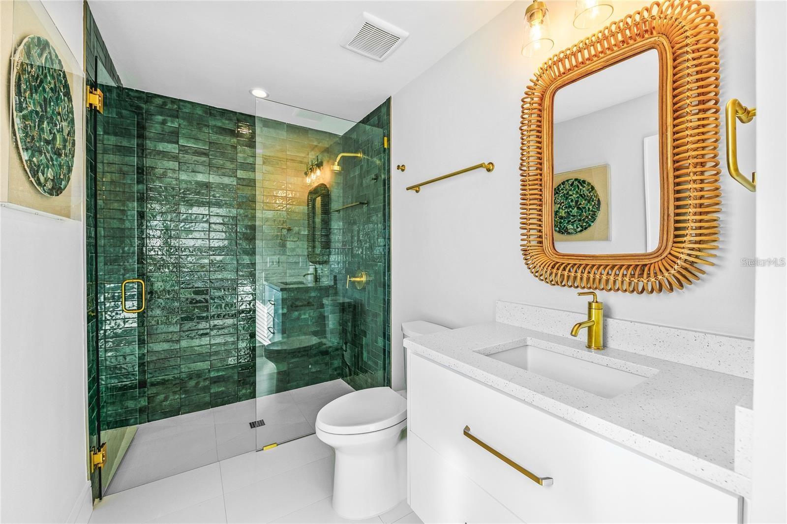 Sarasota, Florida, 34236, United States, 6 Bedrooms Bedrooms, ,8 BathroomsBathrooms,Residential,Active,1773155