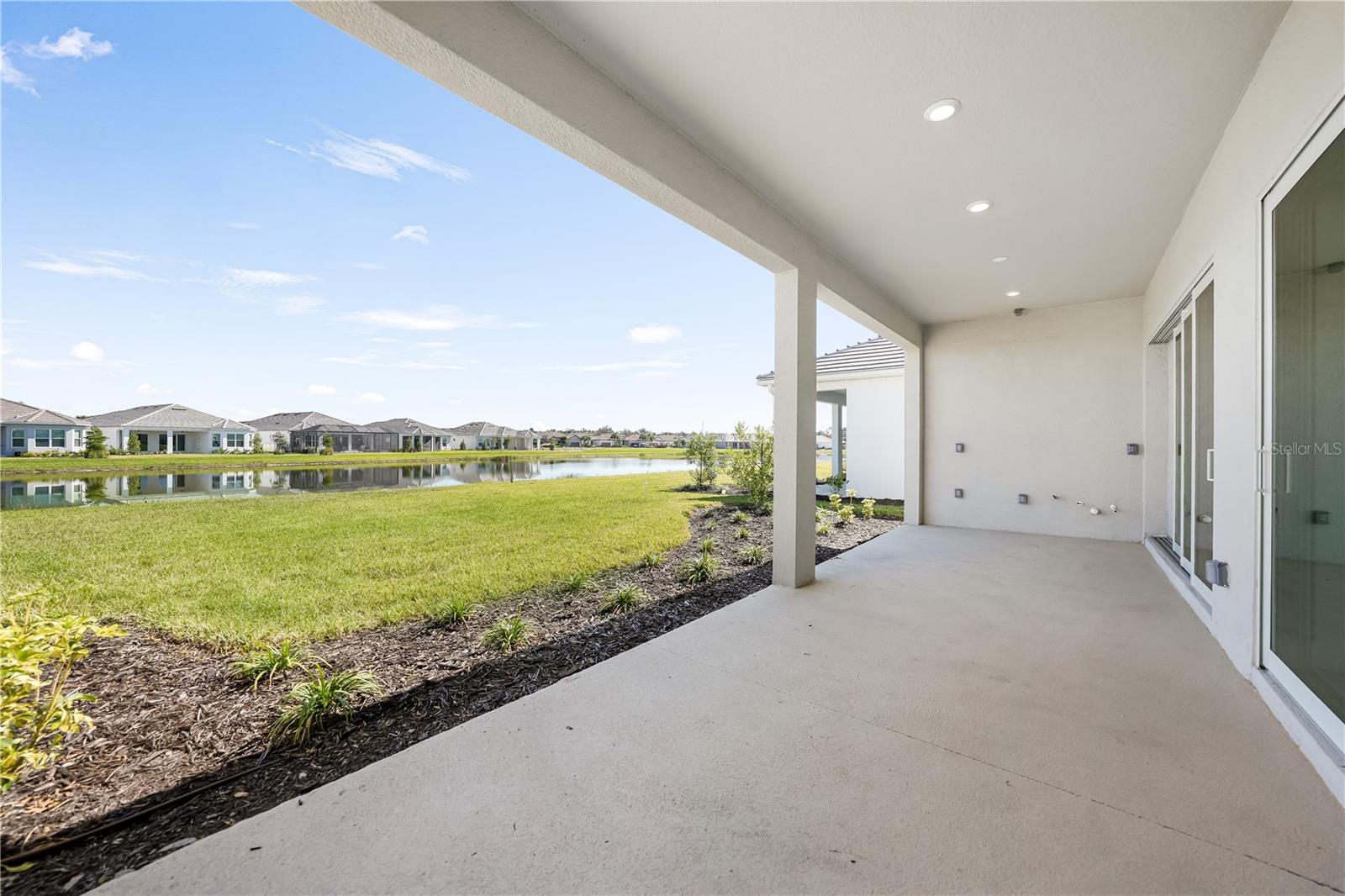 Sarasota, Florida, 34241, United States, 4 Bedrooms Bedrooms, ,3 BathroomsBathrooms,Residential,Active,1990635