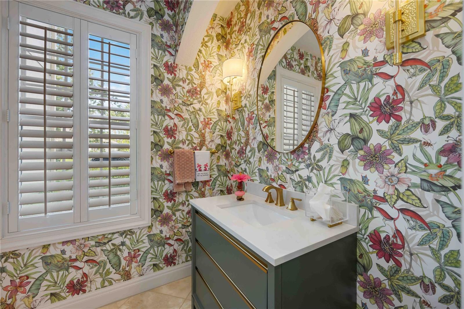 Osprey, Florida, 34229, United States, 5 Bedrooms Bedrooms, ,7 BathroomsBathrooms,Residential,Active,1757628