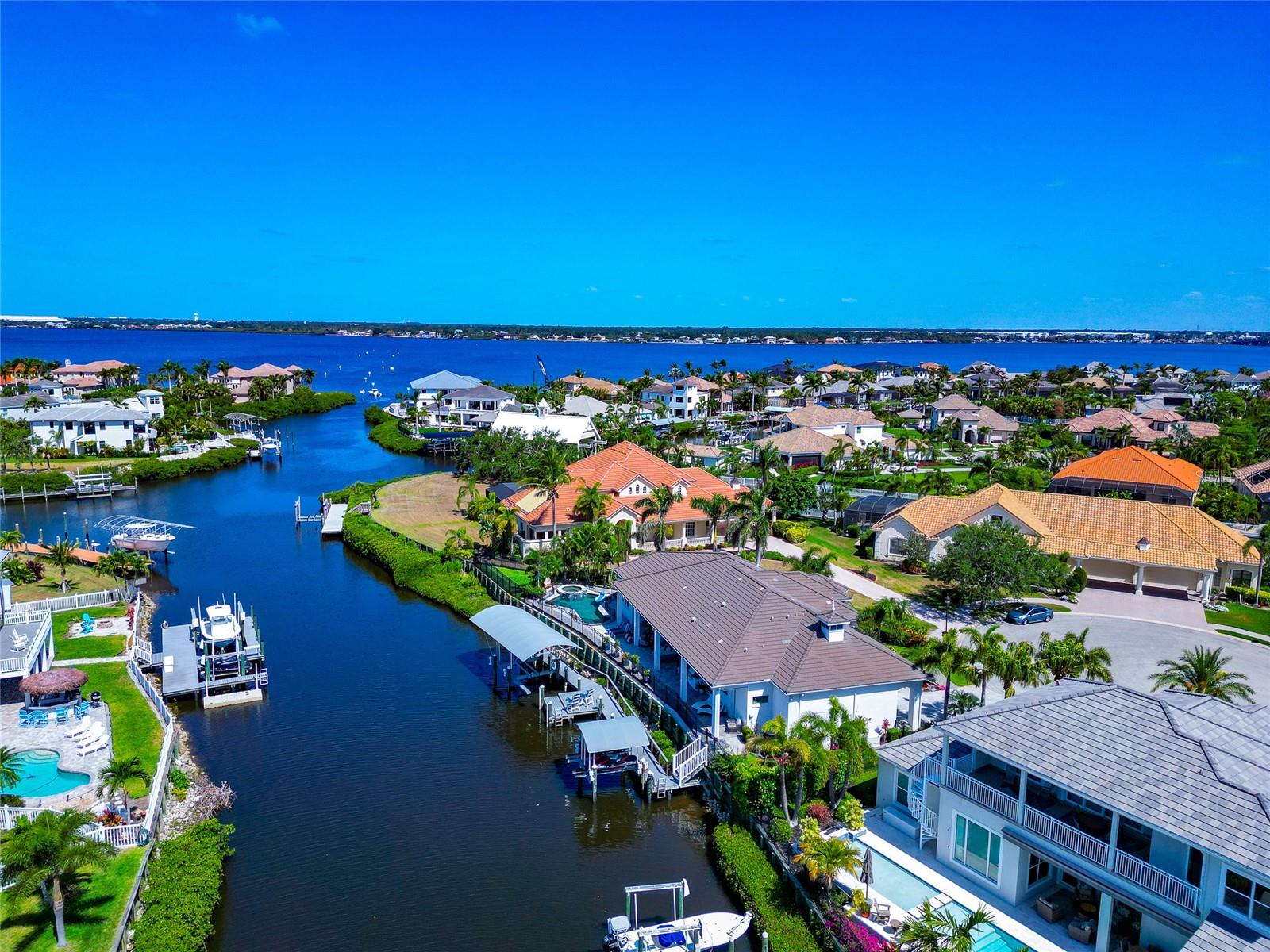 Bradenton, Florida, 34208, United States, 3 Bedrooms Bedrooms, ,5 BathroomsBathrooms,Residential,Active,1986879