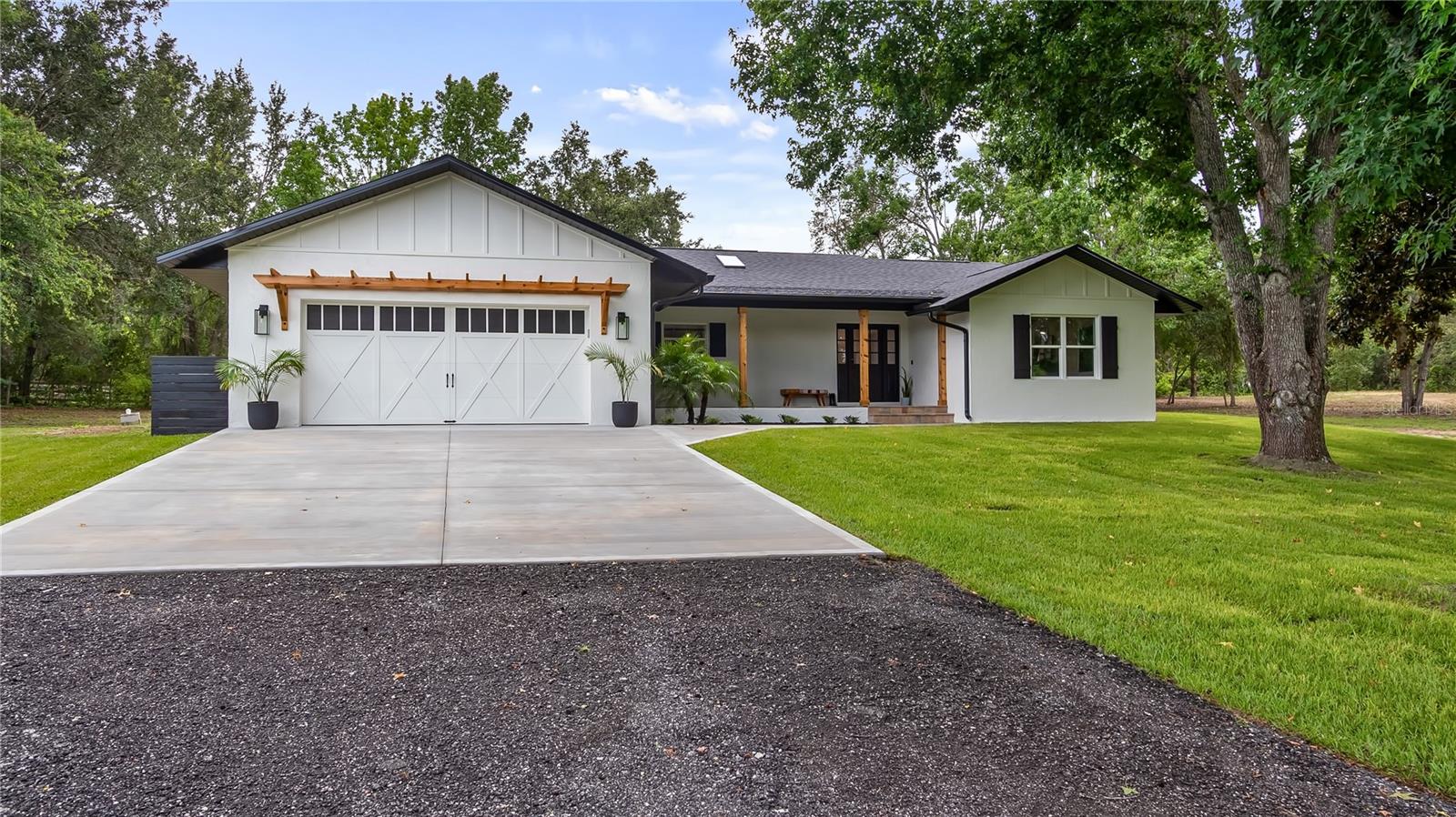 Montverde, Florida, 34756, United States, 4 Bedrooms Bedrooms, ,3 BathroomsBathrooms,Residential,Active,1904751