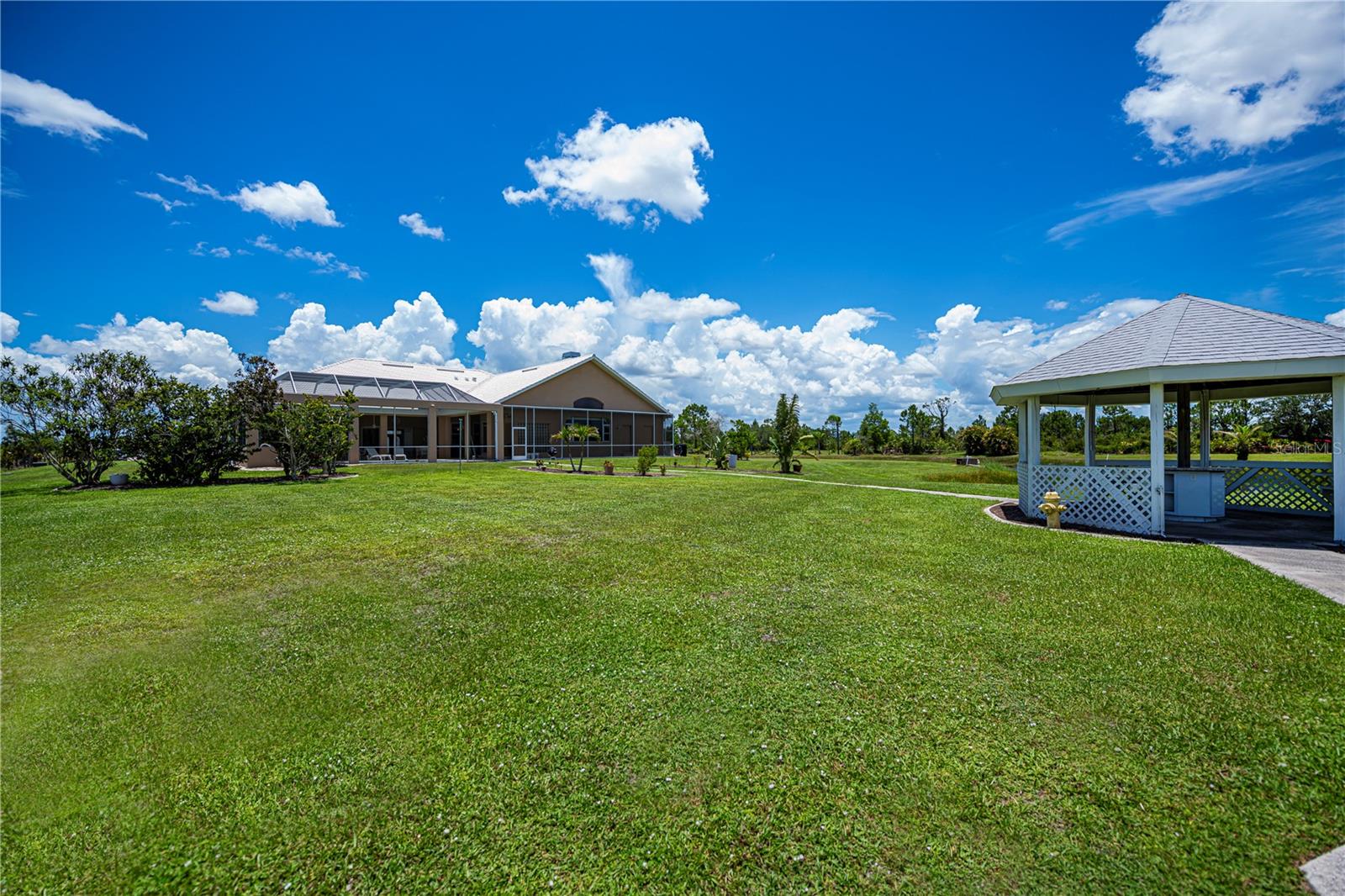 Punta Gorda, Florida, 33982, United States, ,5 BathroomsBathrooms,Residential,Active,1869106