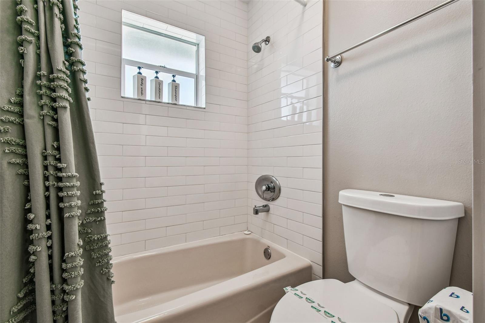 Anna Maria, Florida, 34216, United States, 3 Bedrooms Bedrooms, ,2 BathroomsBathrooms,Residential,Active,2007178