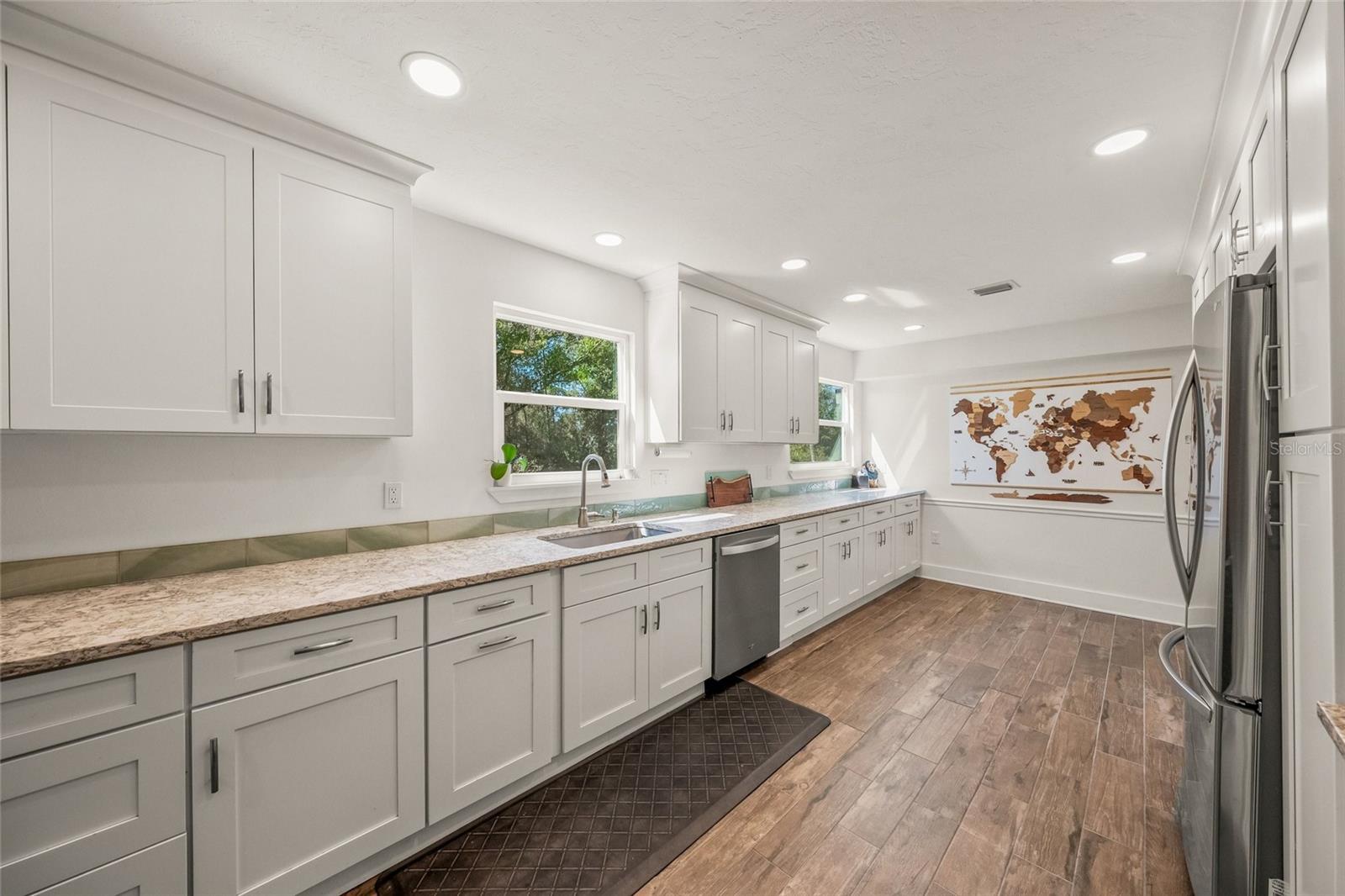 Sarasota, Florida, 34241, United States, 4 Bedrooms Bedrooms, ,5 BathroomsBathrooms,Residential,Active,2017104