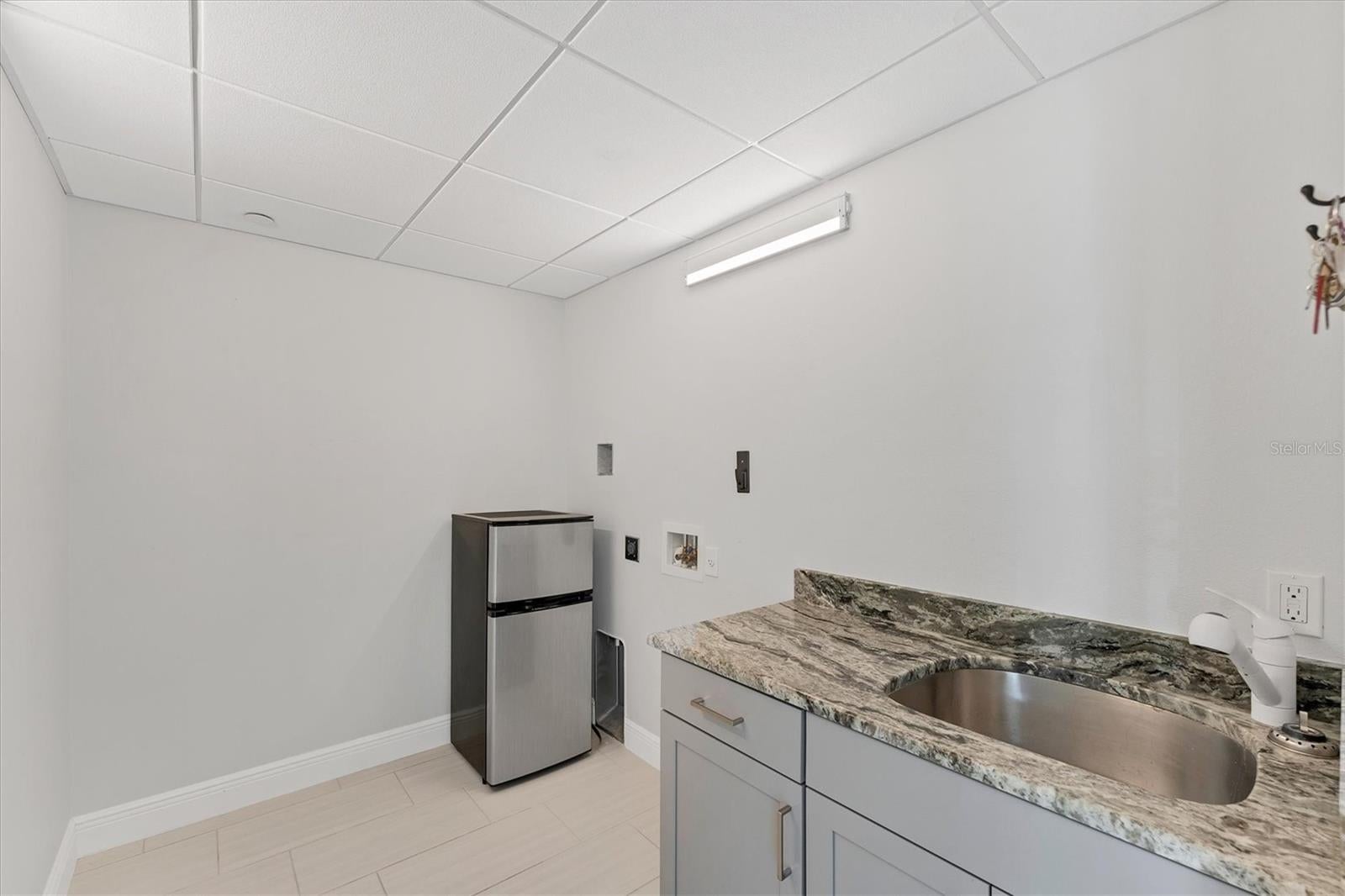 Venice, Florida, 34285, United States, ,4 BathroomsBathrooms,Residential,Active,1824565