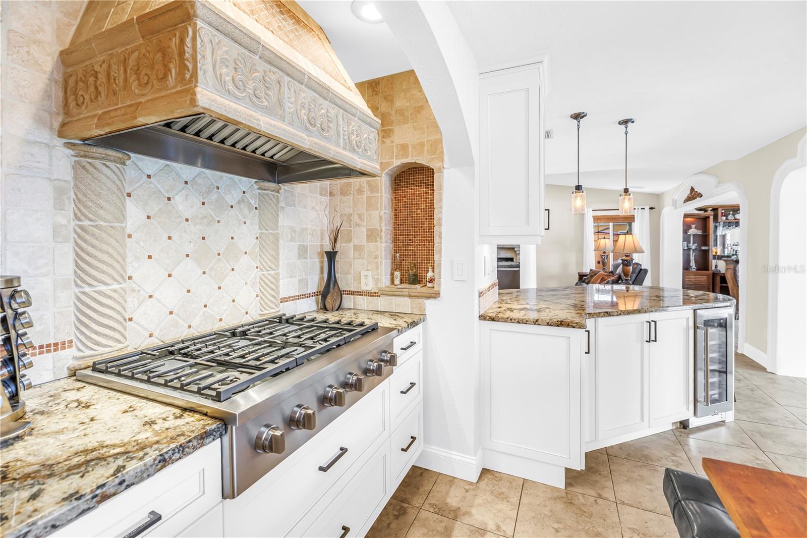 St Pete Beach, Florida, 33706, United States, 5 Bedrooms Bedrooms, ,3 BathroomsBathrooms,Residential,Active,2041617