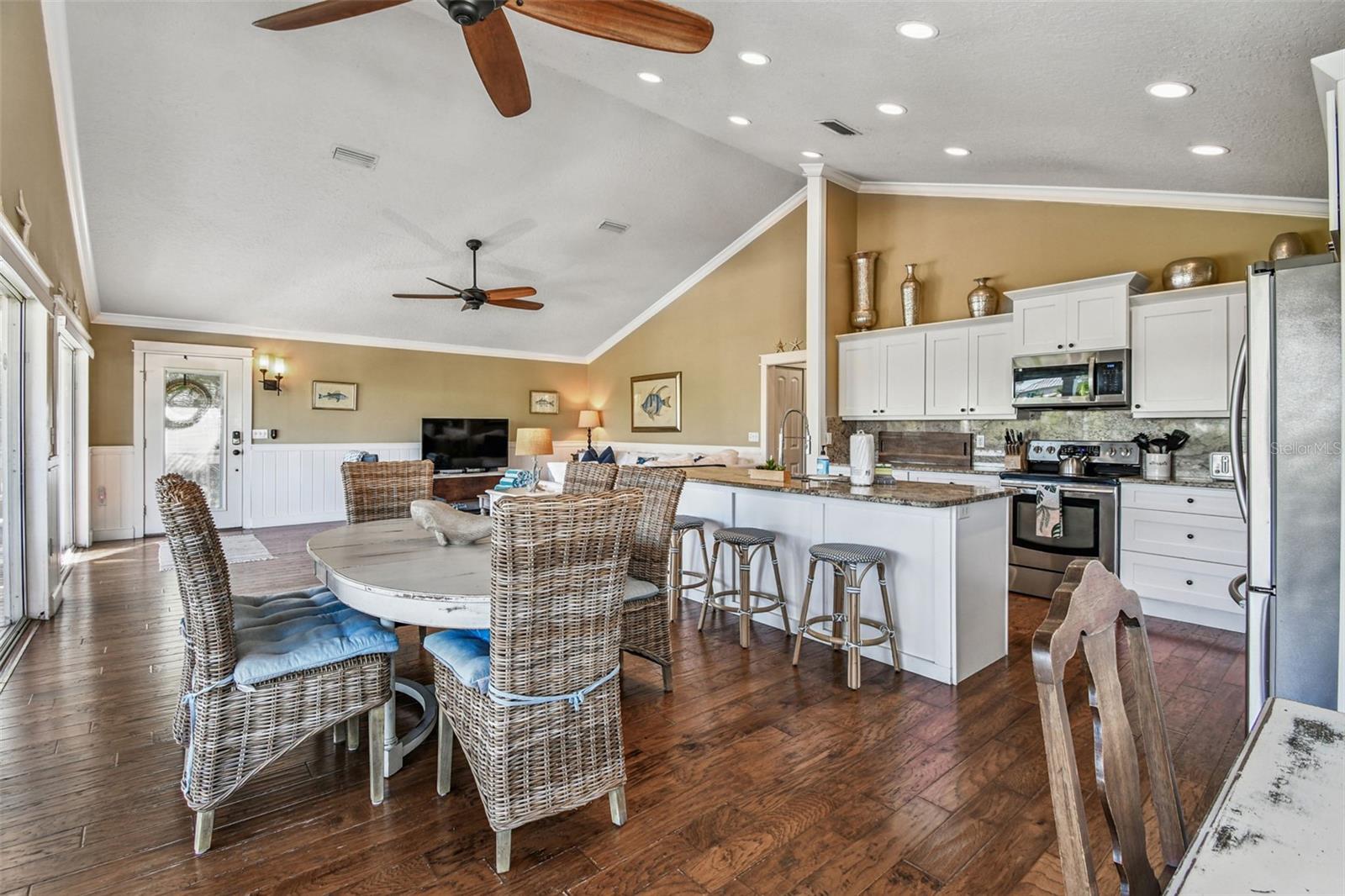 Anna Maria, Florida, 34216, United States, 3 Bedrooms Bedrooms, ,2 BathroomsBathrooms,Residential,Active,2007178