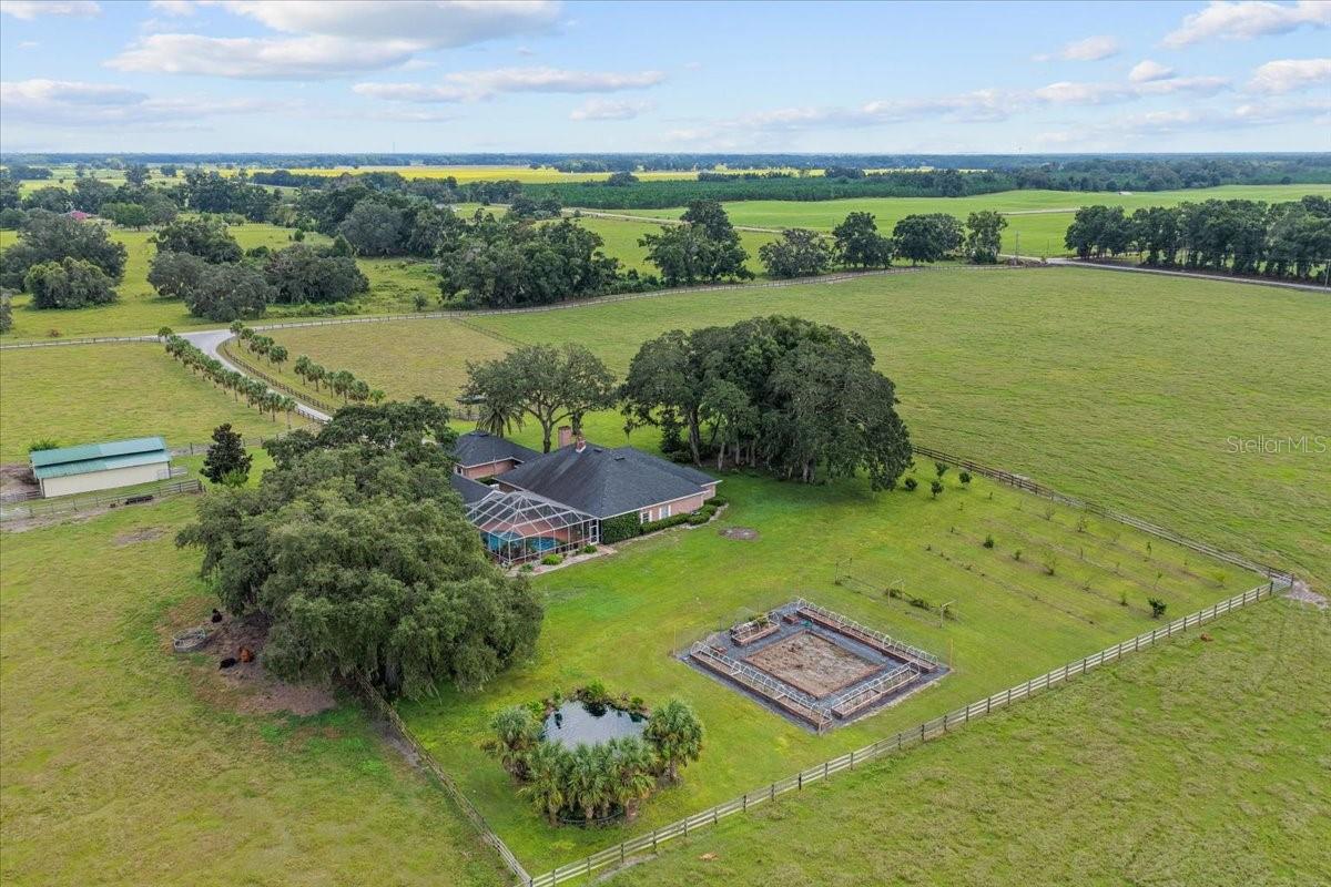 Chiefland, Florida, 32626, United States, 4 Bedrooms Bedrooms, ,5 BathroomsBathrooms,Residential,Active,1954337