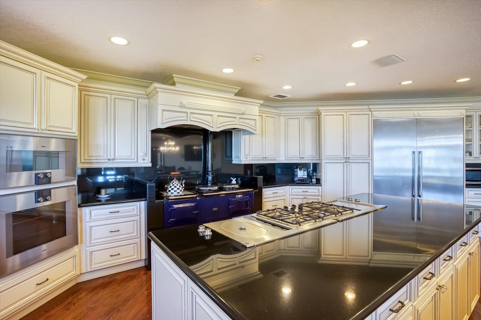 Clearwater, Florida, 33756, United States, 10 Bedrooms Bedrooms, ,11 BathroomsBathrooms,Residential,Active,1738489