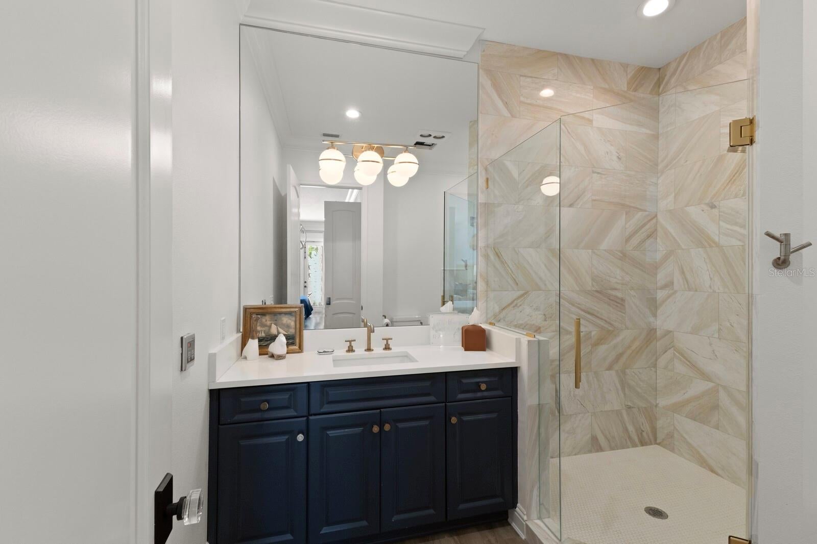 Bradenton, Florida, 34209, United States, 5 Bedrooms Bedrooms, ,6 BathroomsBathrooms,Residential,Active,1800164