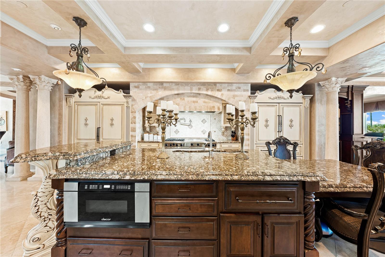 Sarasota, Florida, 34236, United States, 5 Bedrooms Bedrooms, ,6 BathroomsBathrooms,Residential,Active,1834475