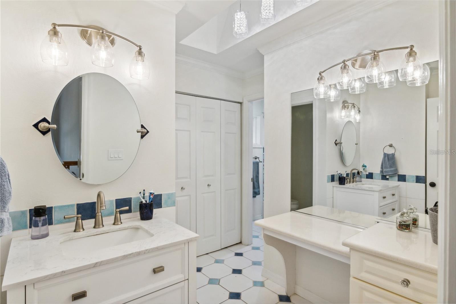 Sarasota, Florida, 34241, United States, 5 Bedrooms Bedrooms, ,3 BathroomsBathrooms,Residential,Active,1972185