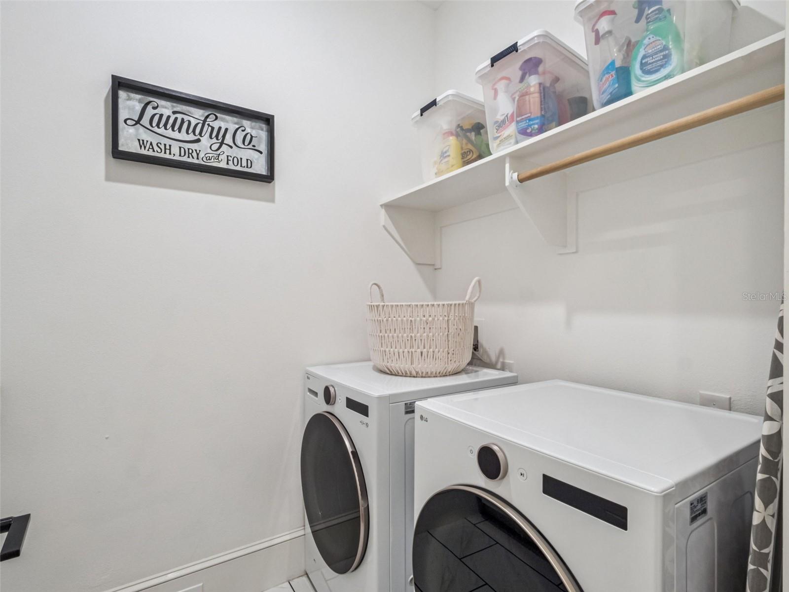 Winter Garden, Florida, 34787, United States, 5 Bedrooms Bedrooms, ,5 BathroomsBathrooms,Residential,Active,1969652