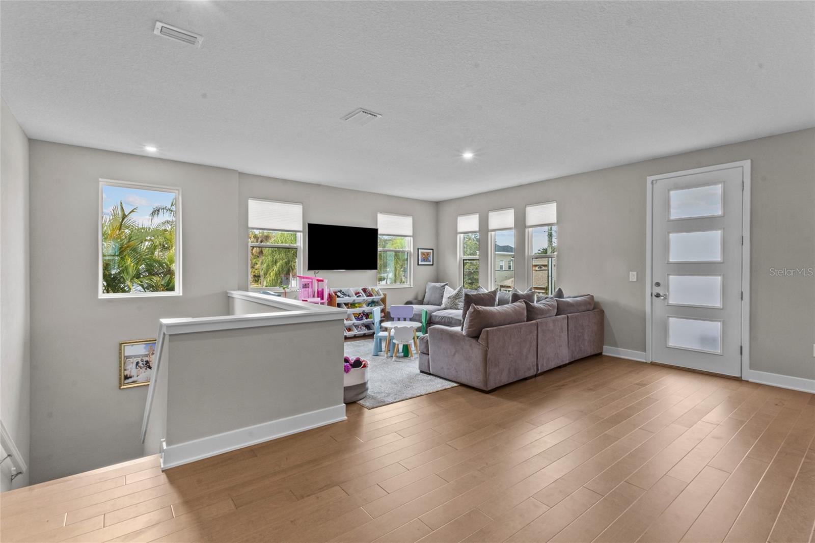 Tampa, Florida, 33609, United States, 4 Bedrooms Bedrooms, ,4 BathroomsBathrooms,Residential,Active,2010143