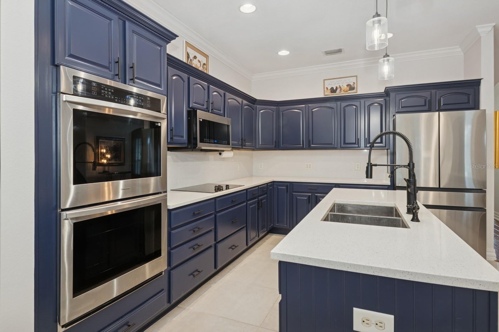 Fruitland Park, Florida, 34731, United States, 7 Bedrooms Bedrooms, ,6 BathroomsBathrooms,Residential,Active,1894791