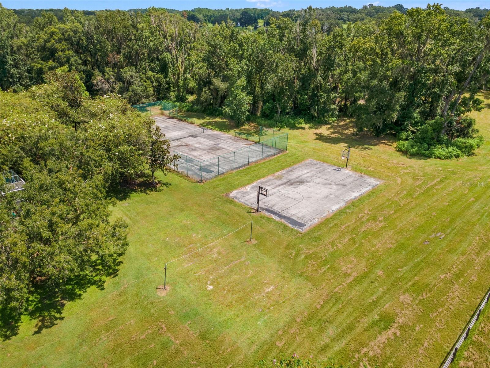 Brooksville, Florida, 34602, United States, 4 Bedrooms Bedrooms, ,6 BathroomsBathrooms,Residential,Active,1919396