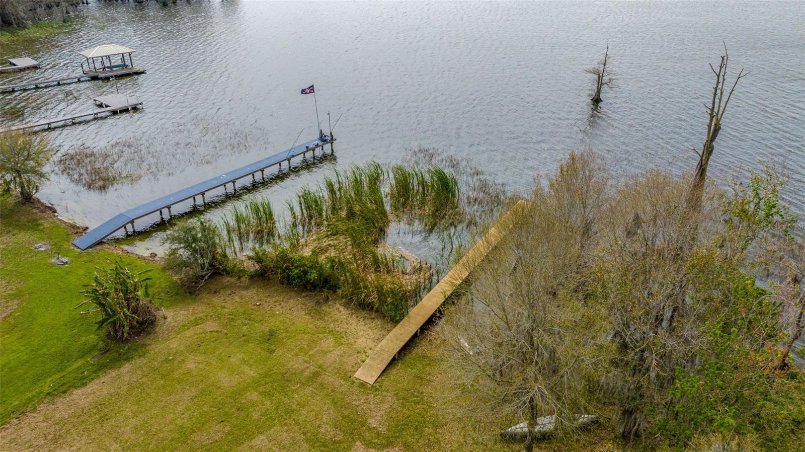 Thonotosassa, Florida, 33592, United States, 2 Bedrooms Bedrooms, ,2 BathroomsBathrooms,Residential,Active,1945271