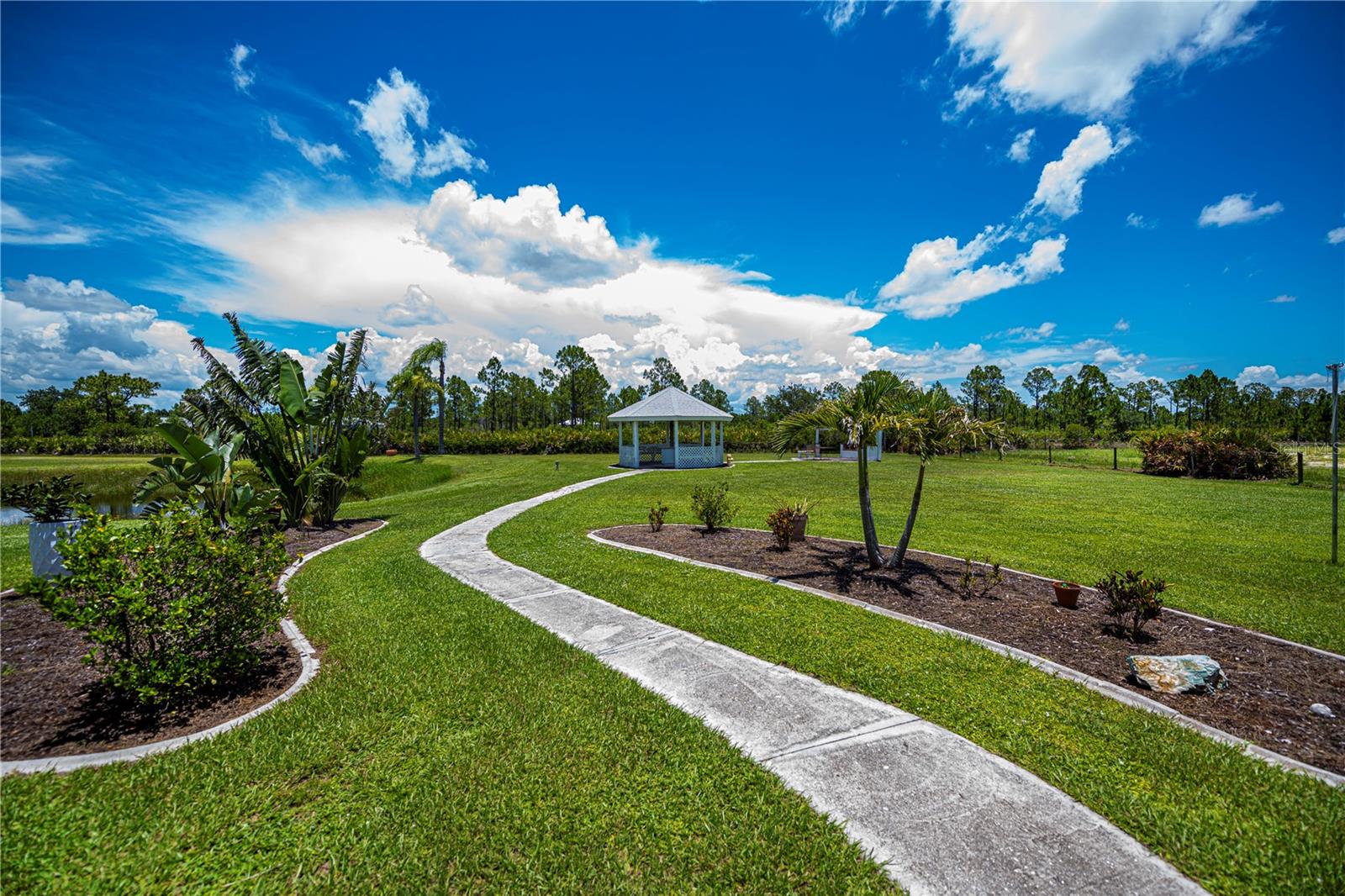 Punta Gorda, Florida, 33982, United States, ,5 BathroomsBathrooms,Residential,Active,1869106